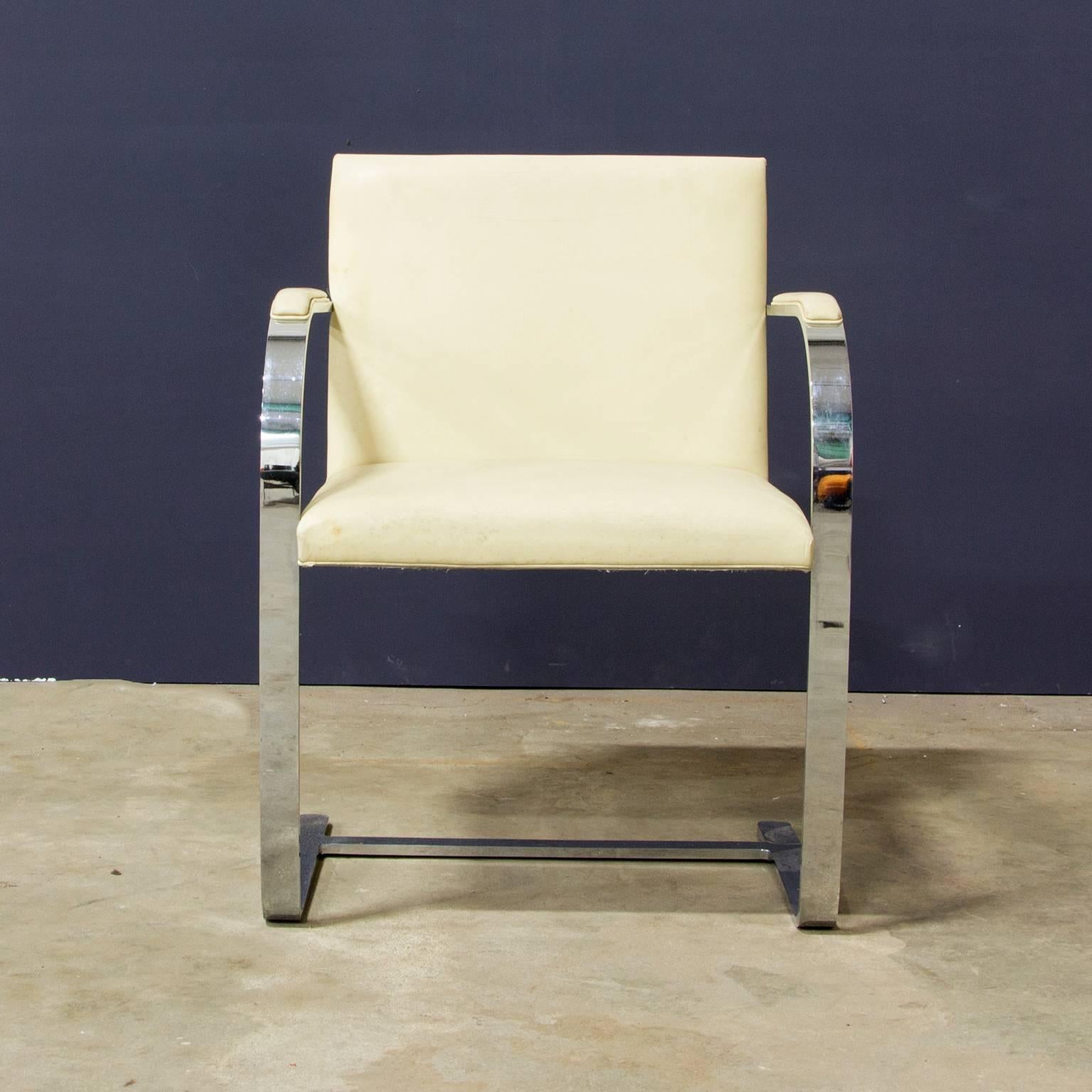 Early 20th Century 1928, Ludwig Mies van der Rohe, Early Knoll Set Brno Chairs in Crème Leather