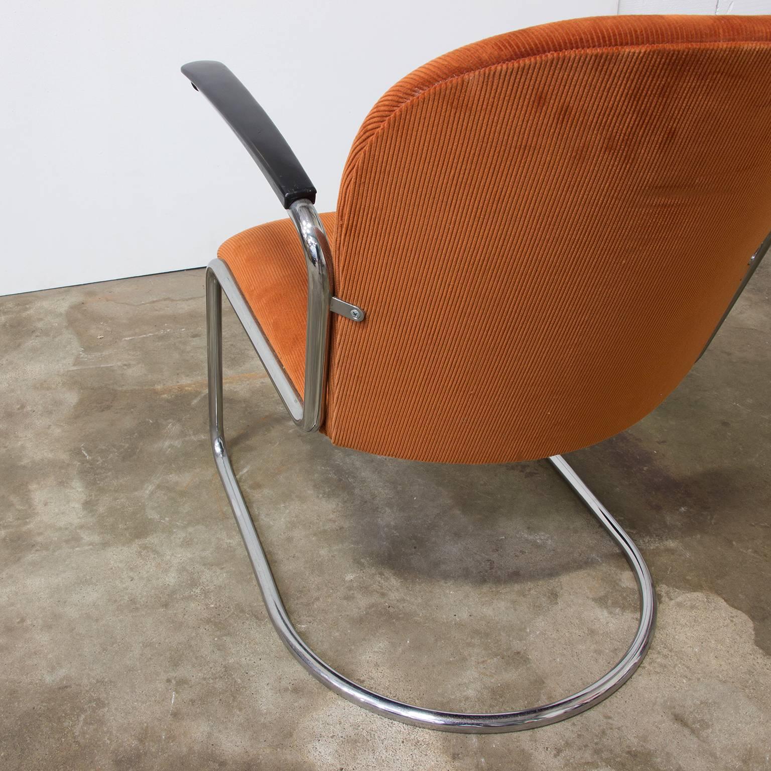 Mid-20th Century 1935, W.H. Gispen by Gispen Culemborg, 413 Easy Chair in Terra Corduroi Fabric For Sale