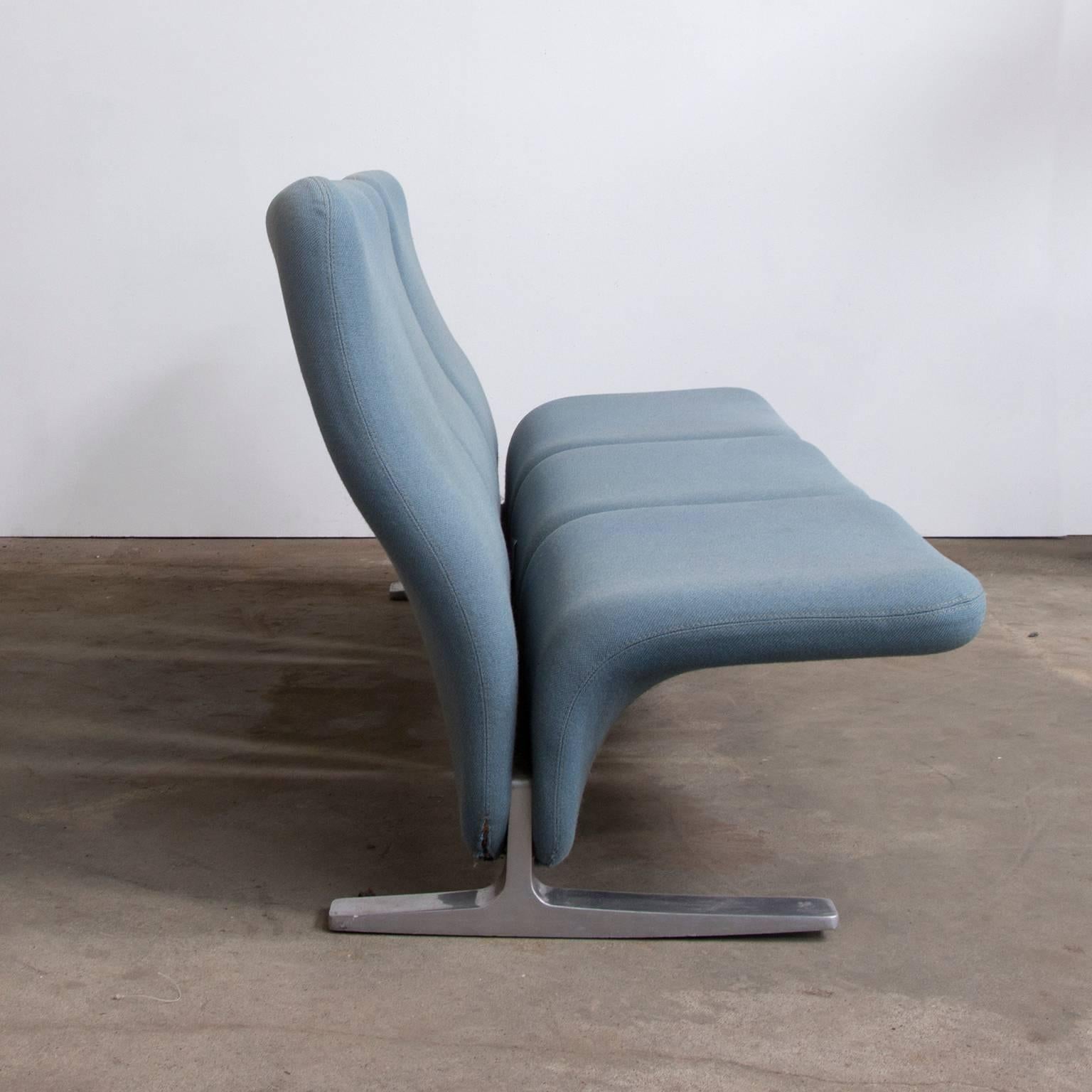 This F784 'Concorde' couch was designed by Pierre Paulin and produced by Artifort in the Netherlands. These couches as well as lounge chairs were originally designed for the waiting room of the French supersonic aircraft after which they were named.