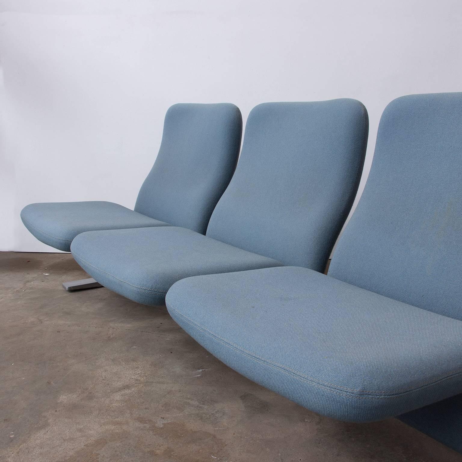 Mid-20th Century 1966, Pierre Paulin, Rare F784, Concorde Three-Seat Couch in Light Blue Fabric
