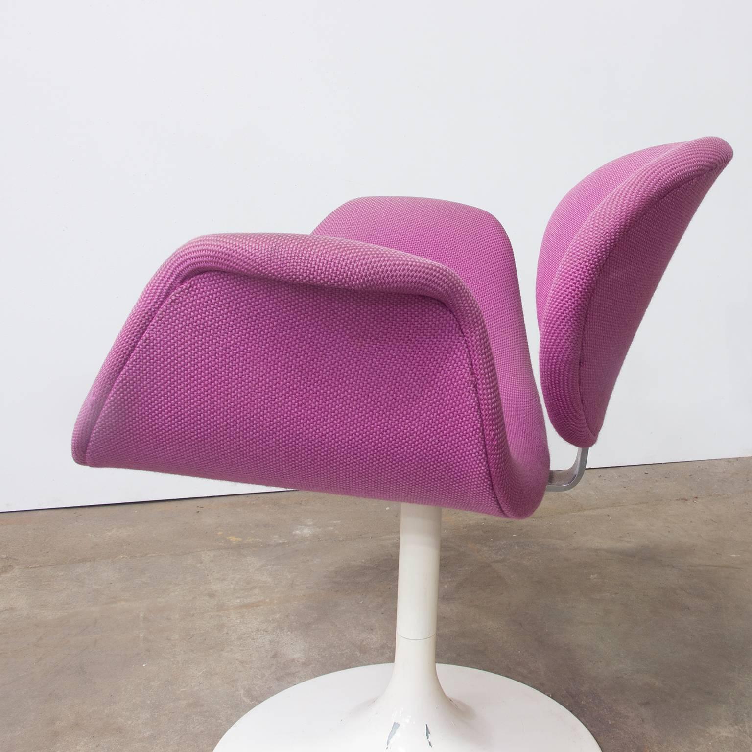 1965, Pierre Paulin for Artifort, Very Early Version with Original Base & Fabric 1
