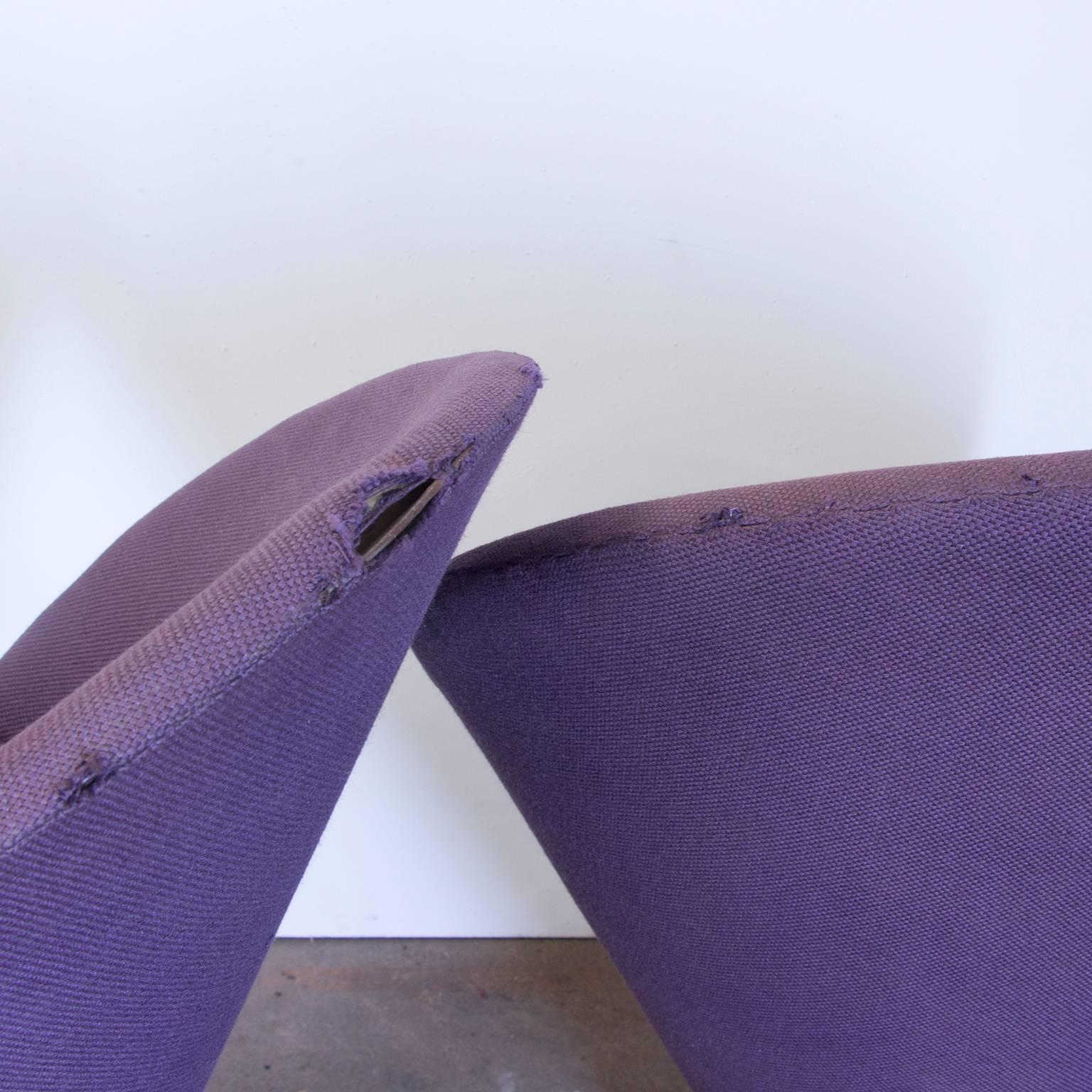1958, Verner Panton for Rosenthal, Cone Chair in Original Purple Linen Fabric 1