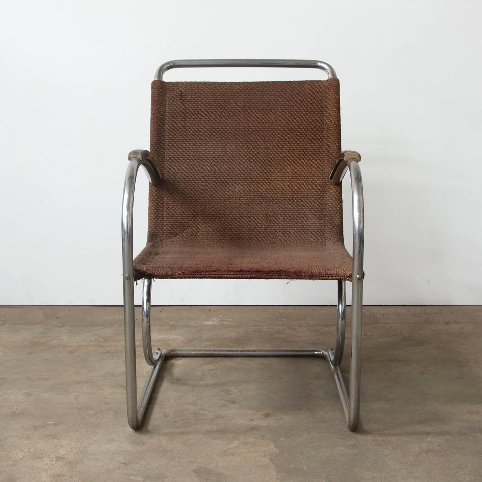 Circa 1930, Original, Early Tubular Easy Chair with Original Robe Woven Seat In Good Condition For Sale In Amsterdam IJMuiden, NL