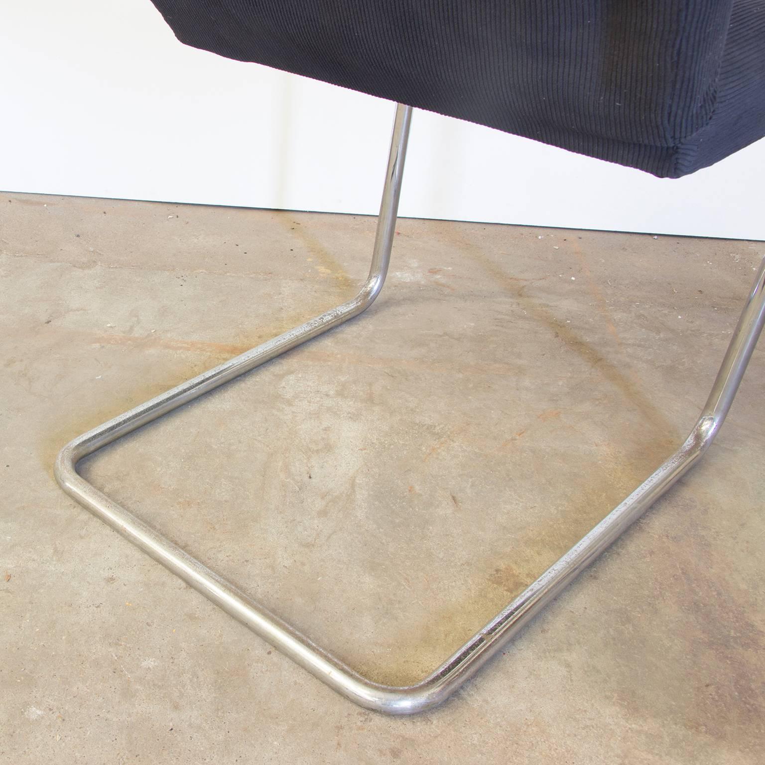 Silla auxiliar tubular original Early Vintage, tela Manchester negra, circa 1930 en venta 1