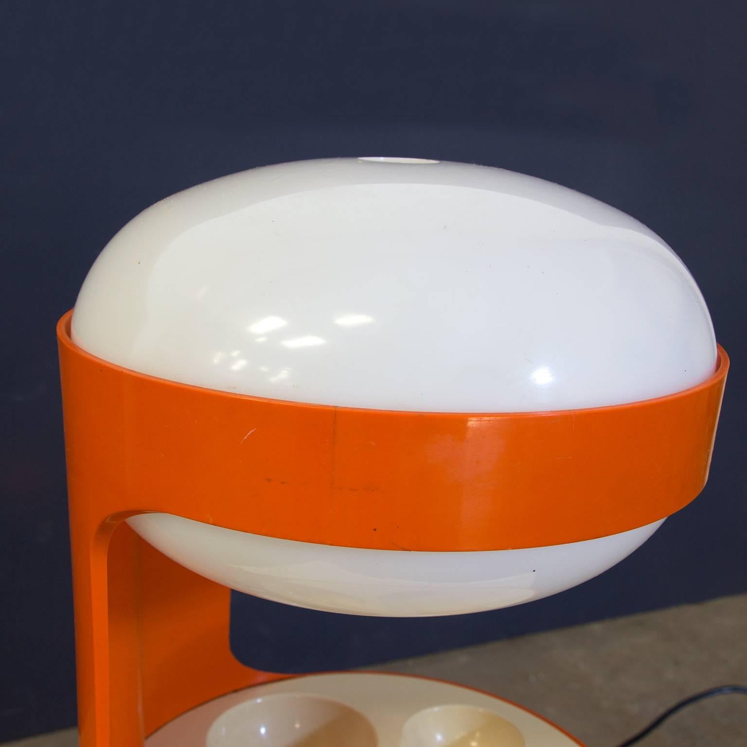 1967, Joe Colombo for Kartell, Rare Orange KD29 Table Lamp In Good Condition In Amsterdam IJMuiden, NL