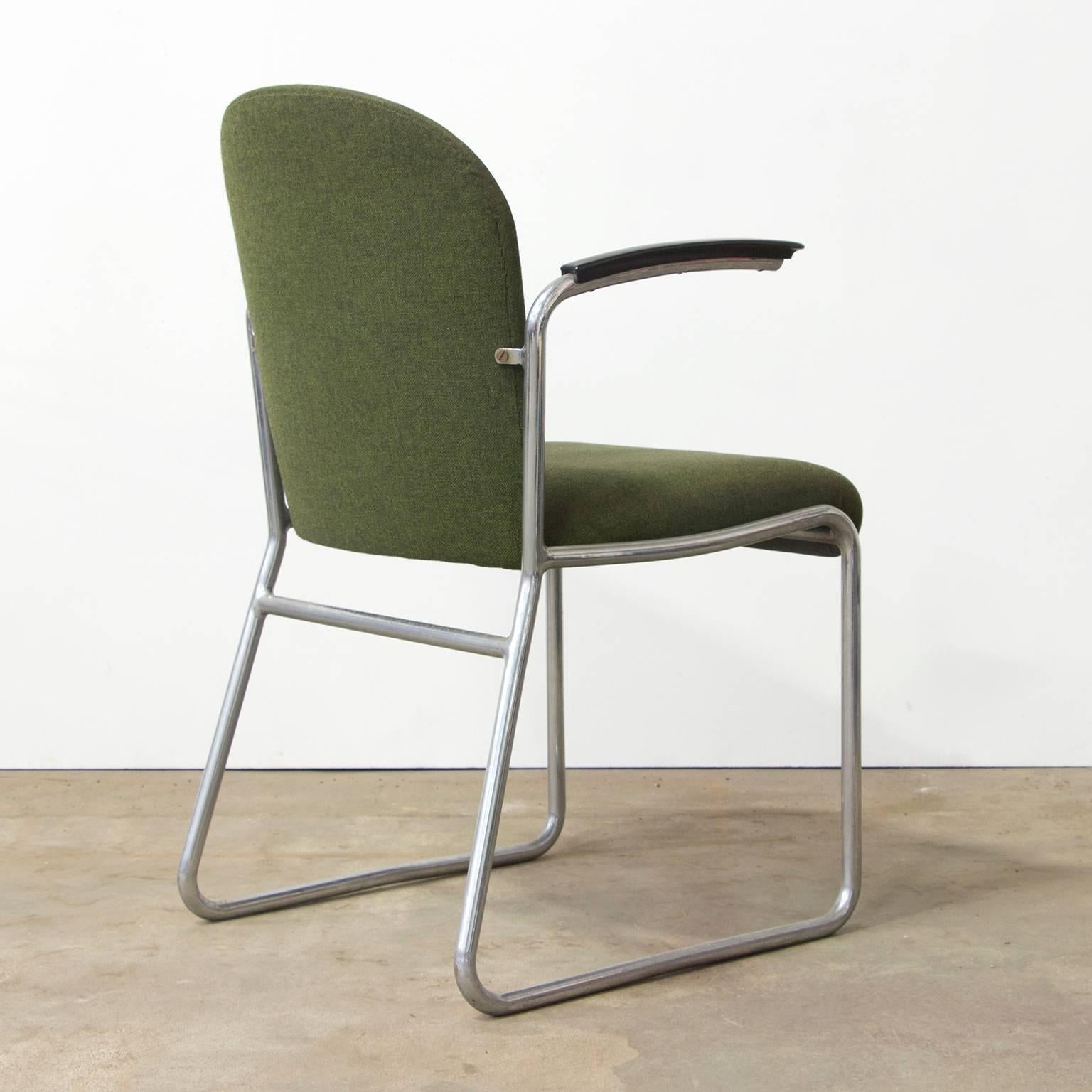 Mid-Century Modern 1935 W.H. Gispen pour Gispen, rare chaise d'appoint encadrée 413R, tissu vert d'origine en vente