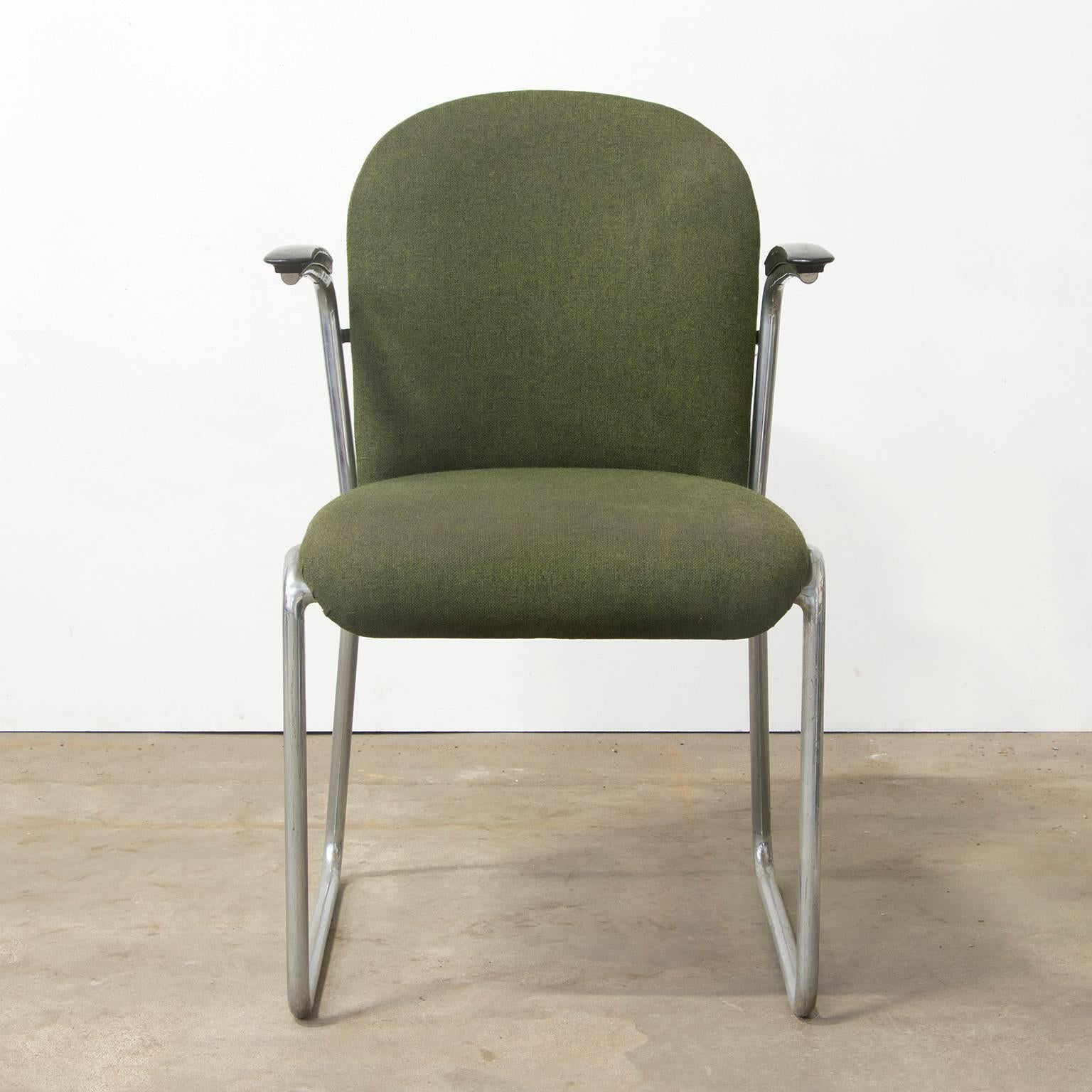 1935 W.H. Gispen pour Gispen, rare chaise d'appoint encadrée 413R, tissu vert d'origine État moyen - En vente à Amsterdam IJMuiden, NL