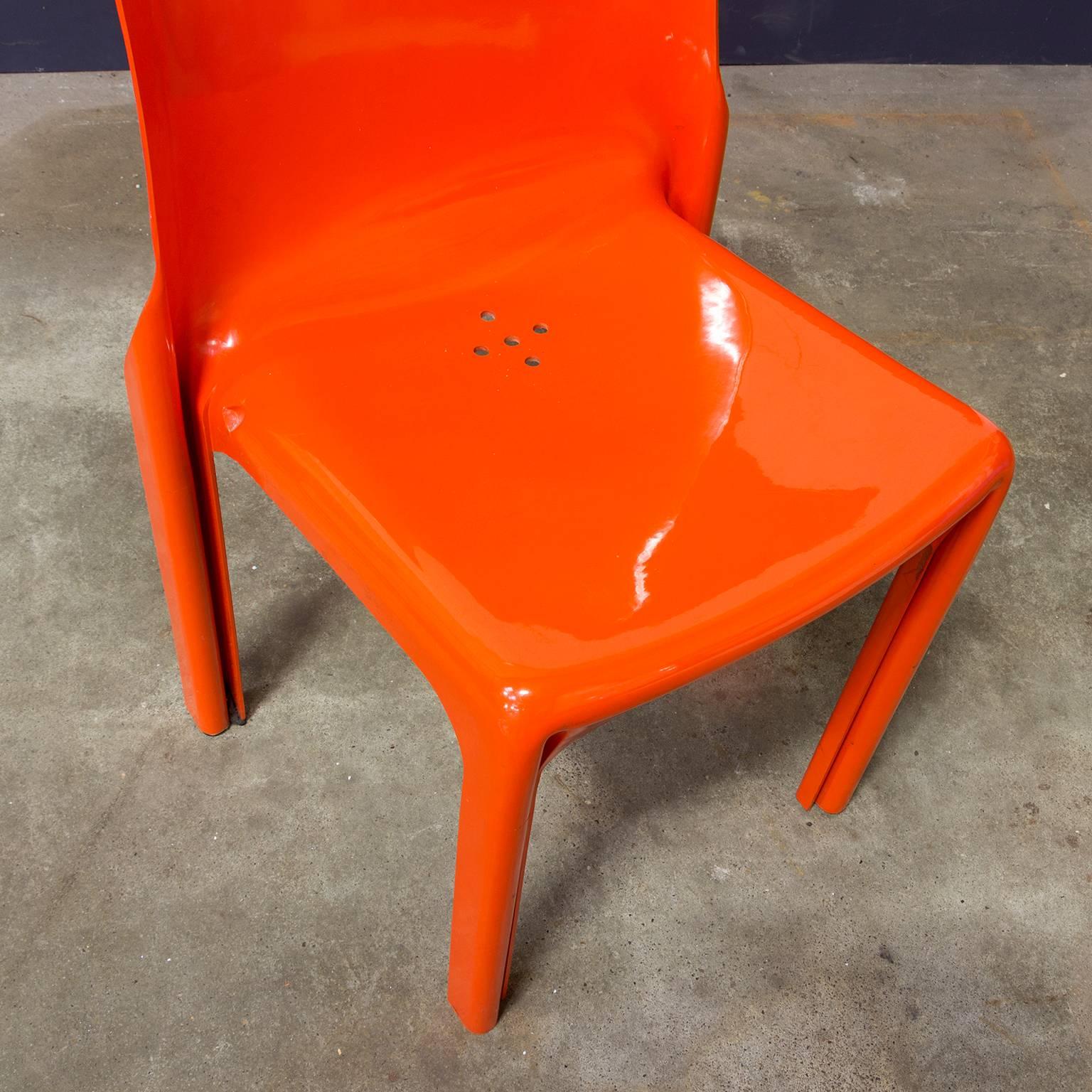 Mid-Century Modern 1969, Vico Magistretti for Artemide, Set of Four Orange Selene Chairs