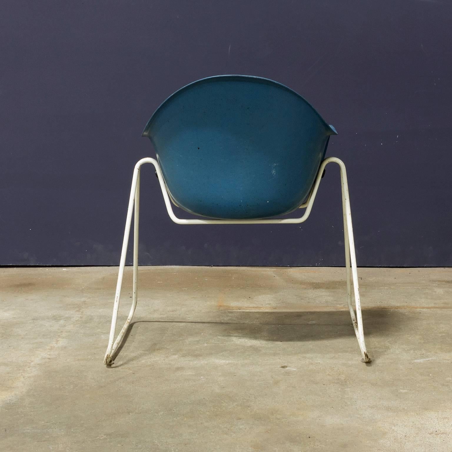 Mid-Century Modern Set of Fiberglass Children Chairs with Metal Base, circa 1960 For Sale