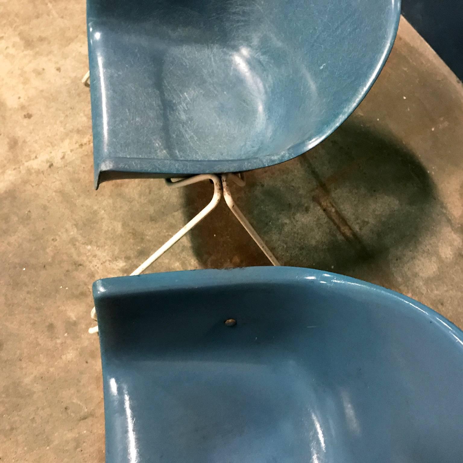 Set of Fiberglass Children Chairs with Metal Base, circa 1960 For Sale 3