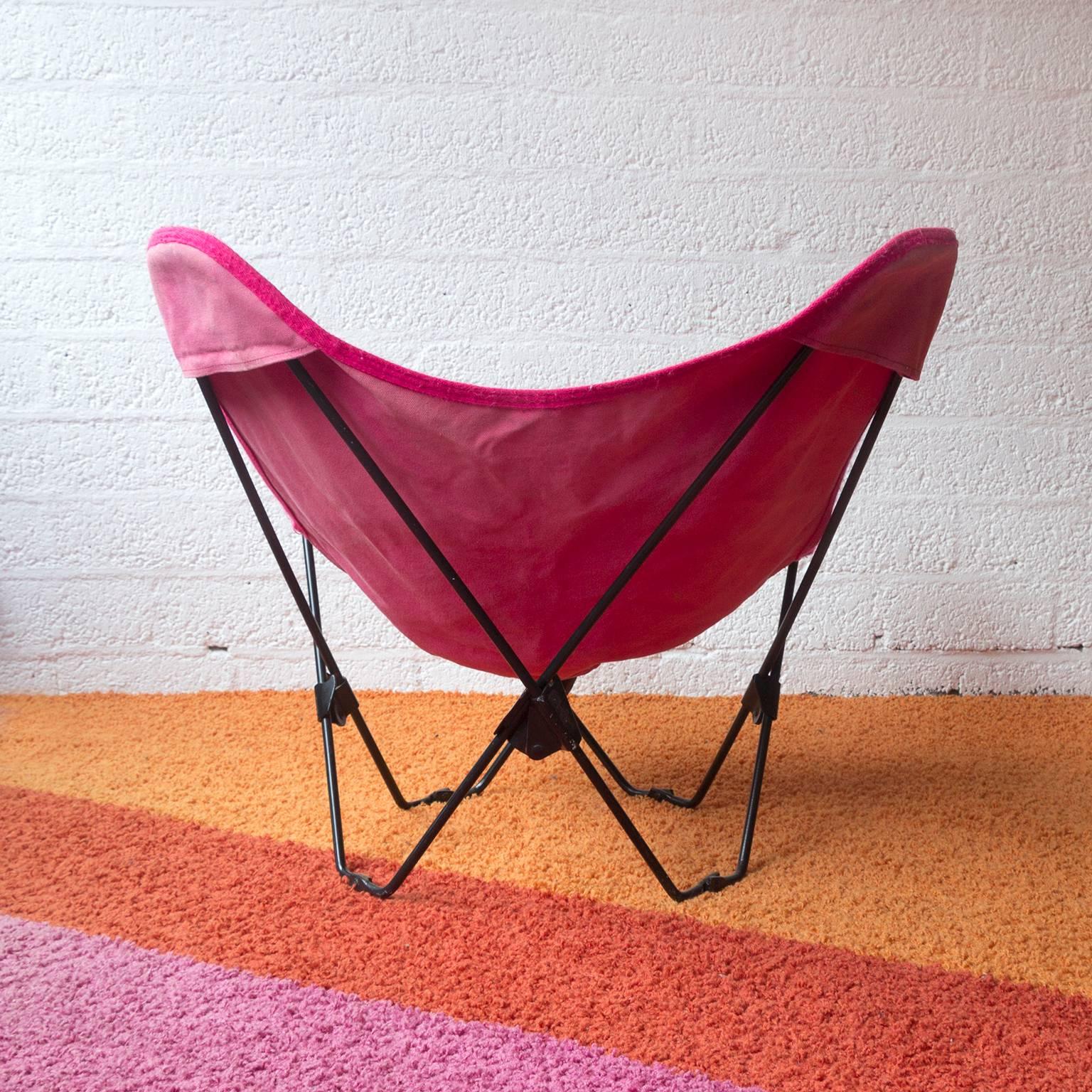 butterfly chair pink