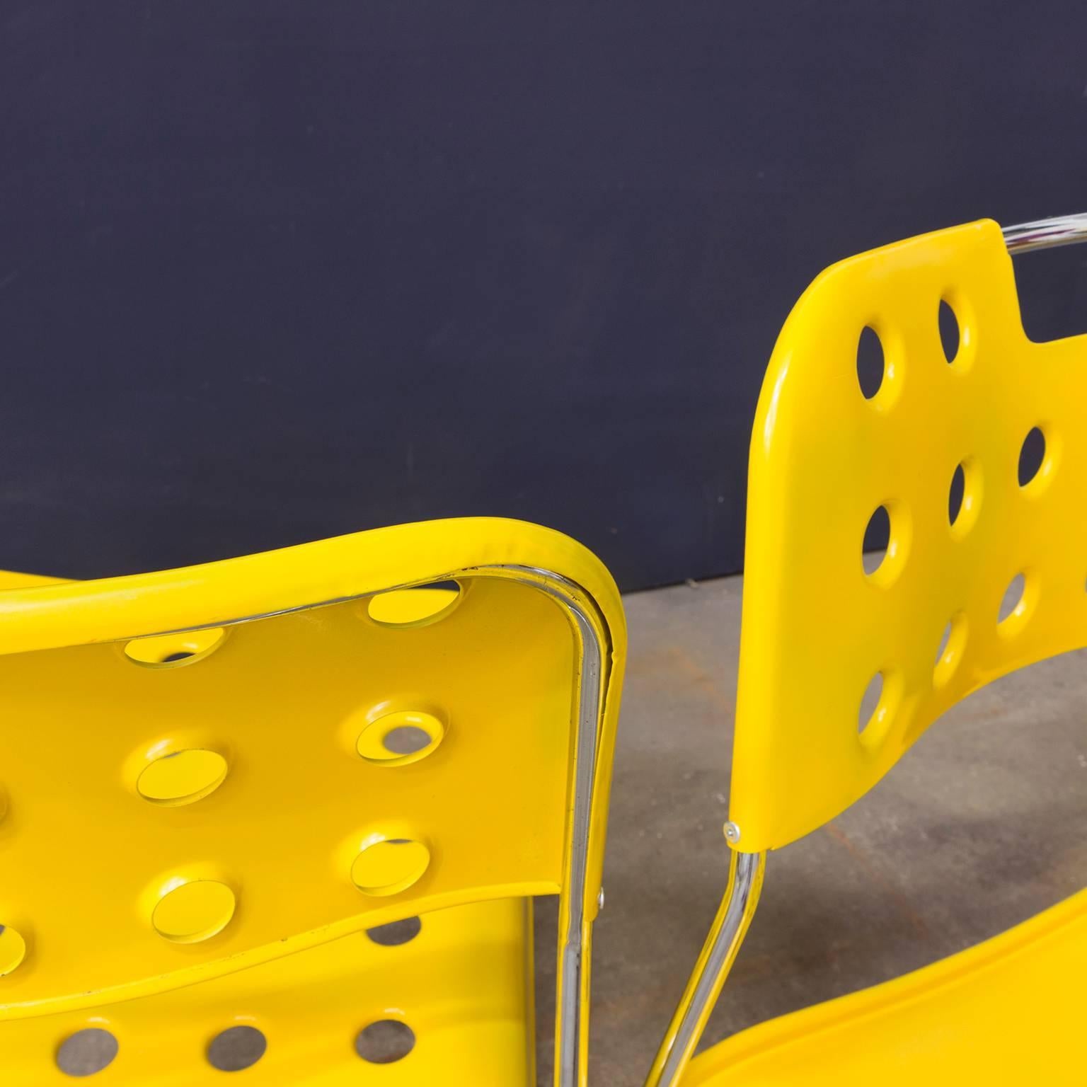 Fin du 20e siècle Rodney Kinsman, ensemble de rares chaises empilables jaune Omstak, 1971 en vente