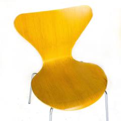 1955, Arne Jacobsen, Set of Six Rare Vintage Laminated 3107 Butterfly Chair
