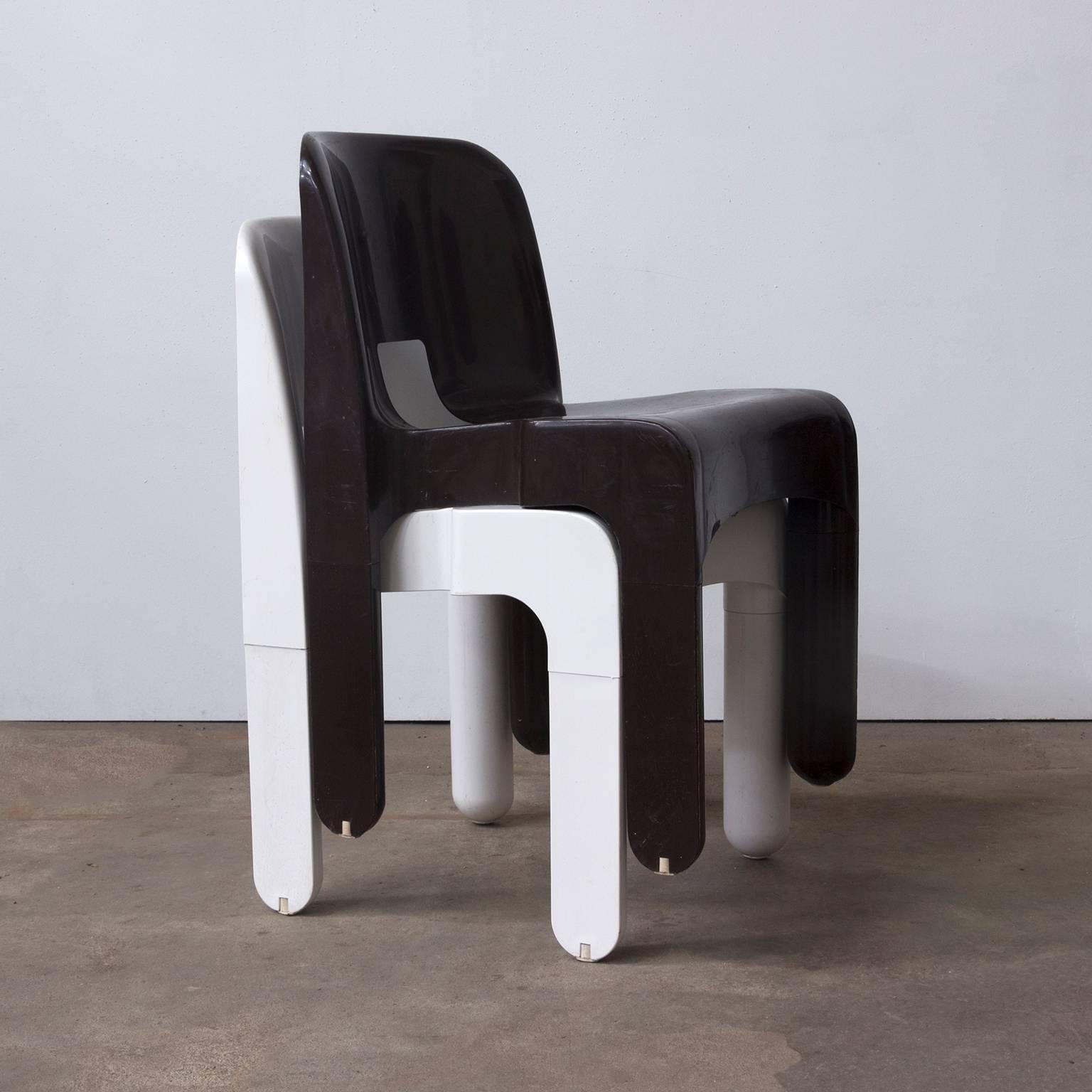 Mid-20th Century 1967 Joe Colombo, Universale Plastic Chair, Type 4867 in Chocolate Brown & White