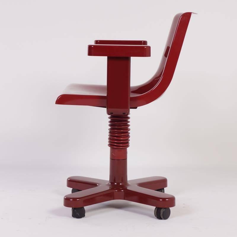 Post-Modern 1973 Ettore Sottsass Olivetti Synthesis Desk Chair For Sale