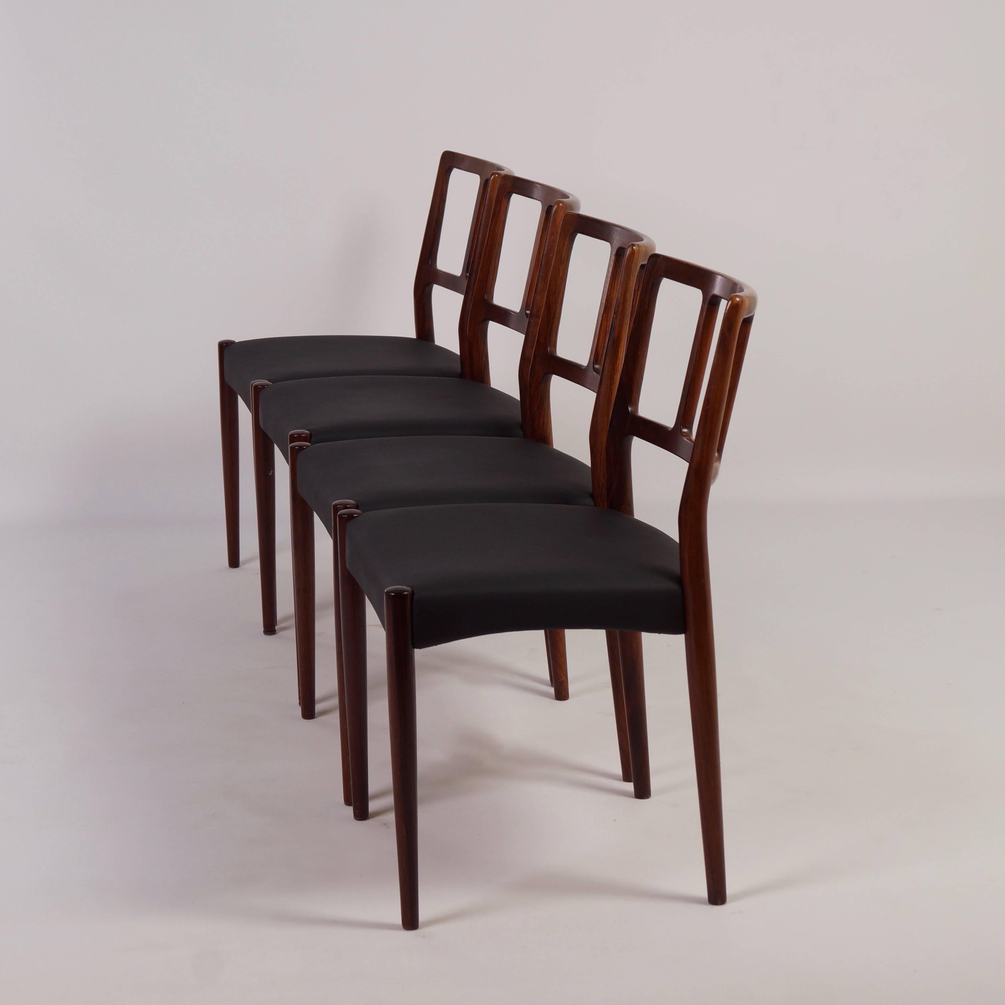 Set of Dining Chairs by Johannes Andersen for Uldum Møbelfabrik, 1960s In Excellent Condition For Sale In Berkel en Rodenrijs, NL