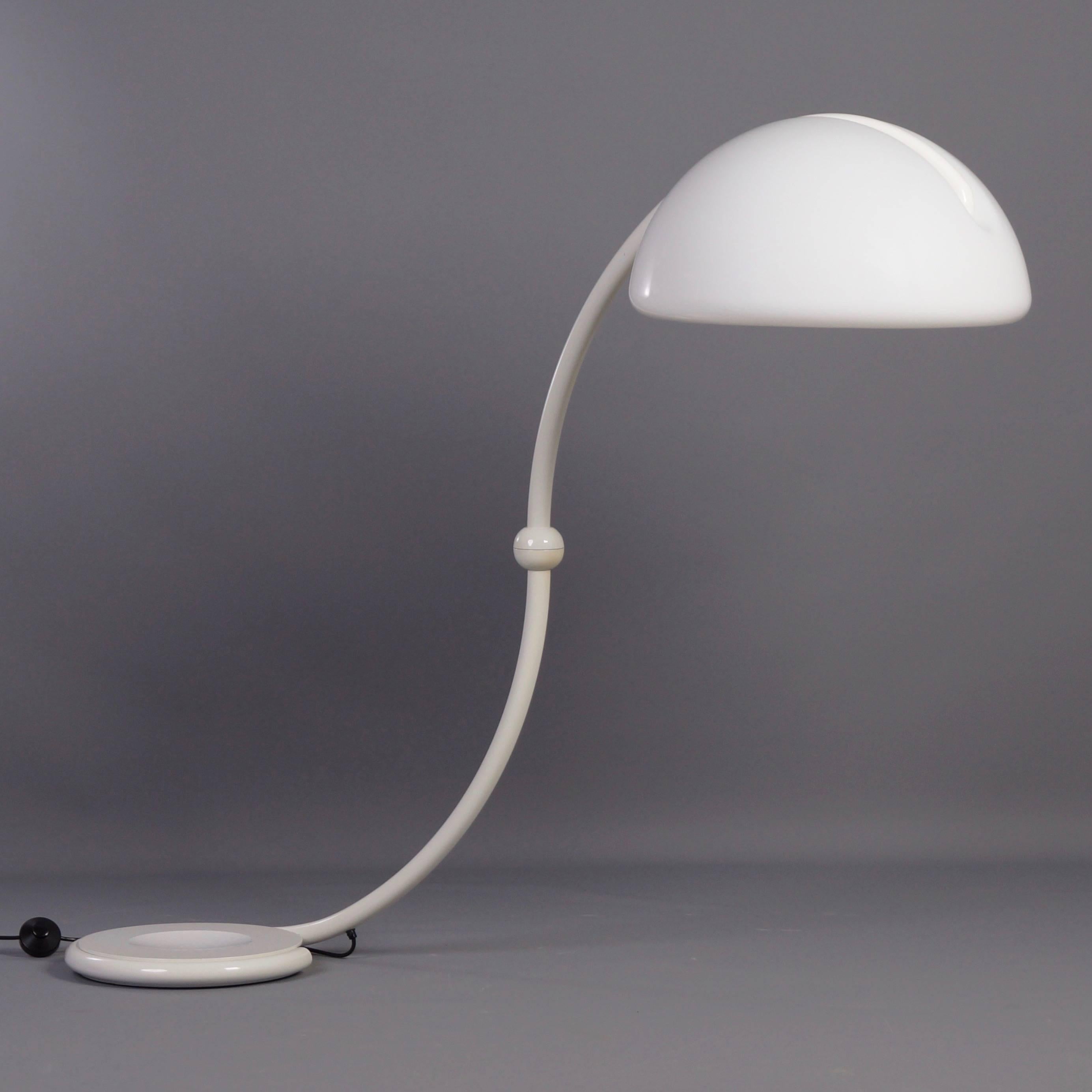 Italian Serpente Floor Lamp by Elio Martinelli for Martinelli Luce, 1965, Model 2131 For Sale