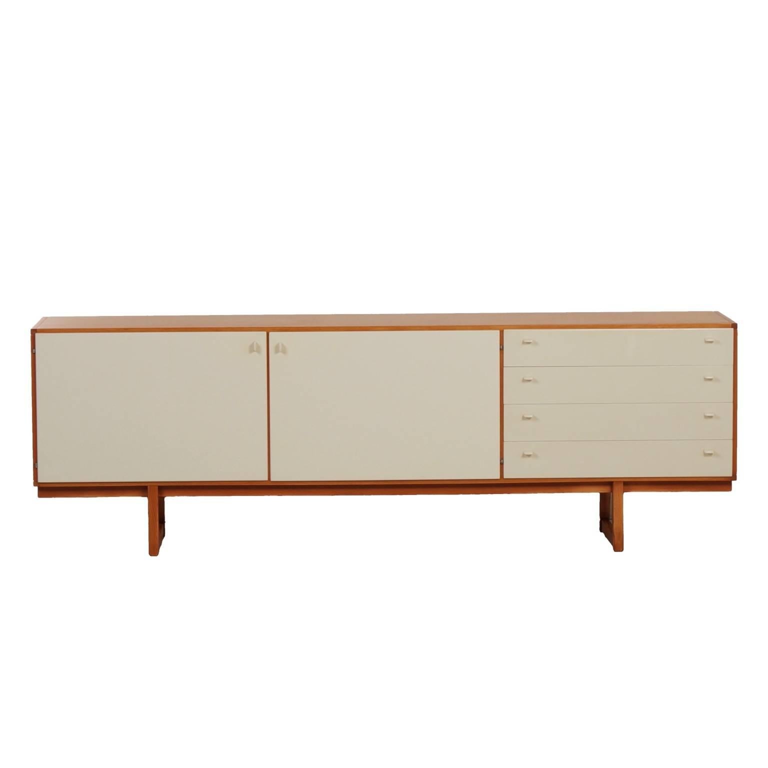 Oregon Pinewood Sideboard by Cees Braakman for Pastoe, circa 1970 For Sale