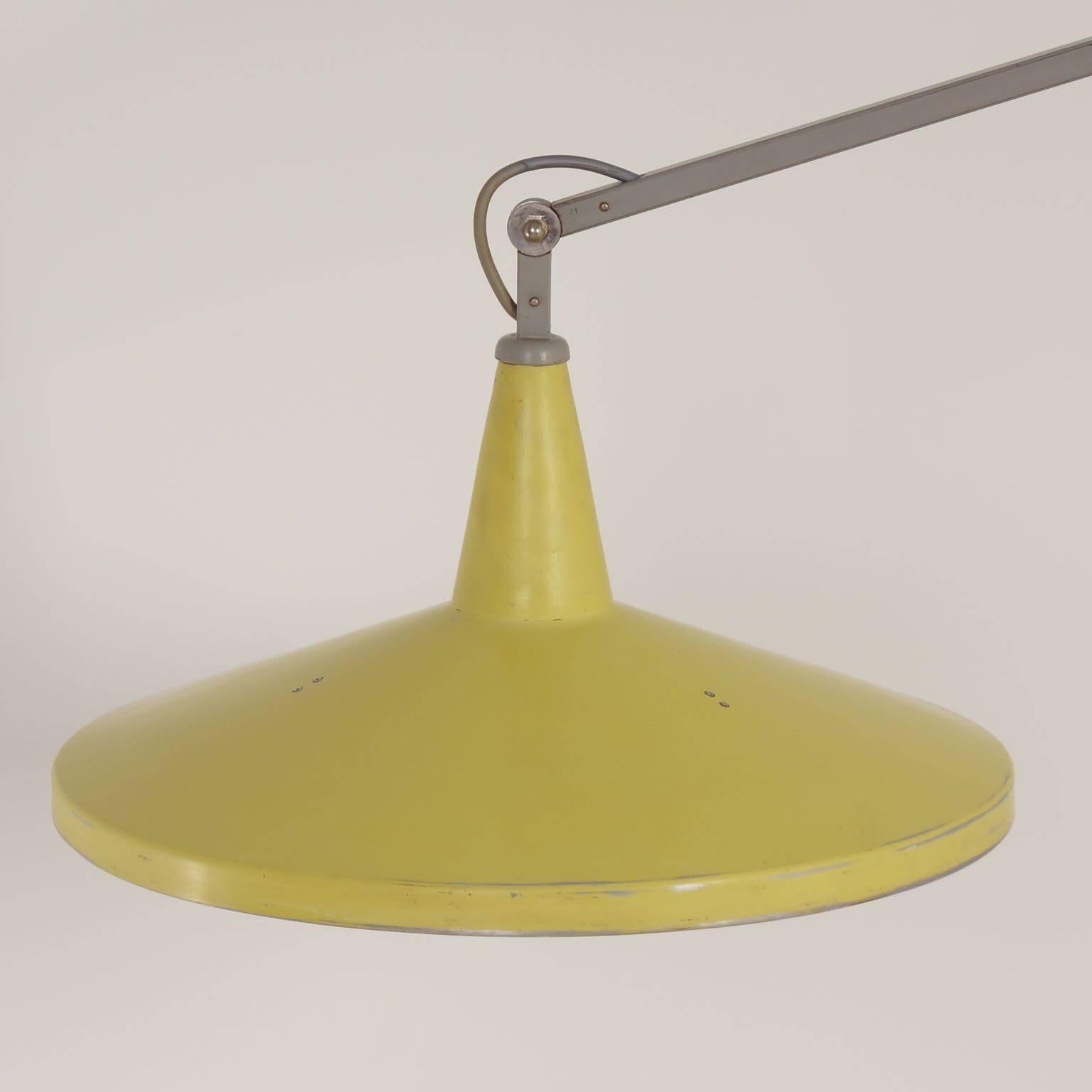 Painted Rare Yellow Panama Wall Lamp No. 4050 by W. Rietveld for Gispen, 1956 For Sale