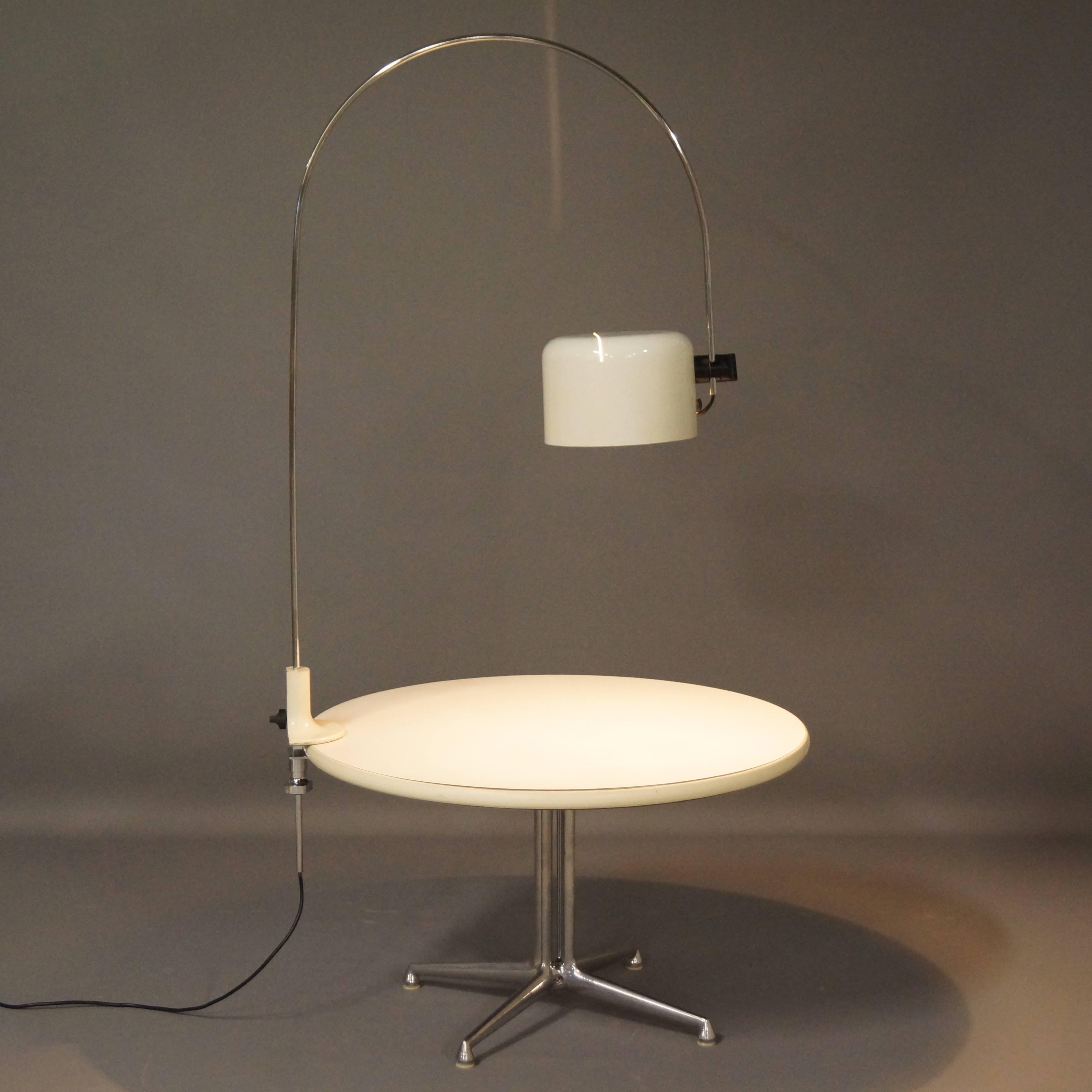 White Coupe Arc Lamp by Joe Colombo for Oluce, Italy, 1967 1