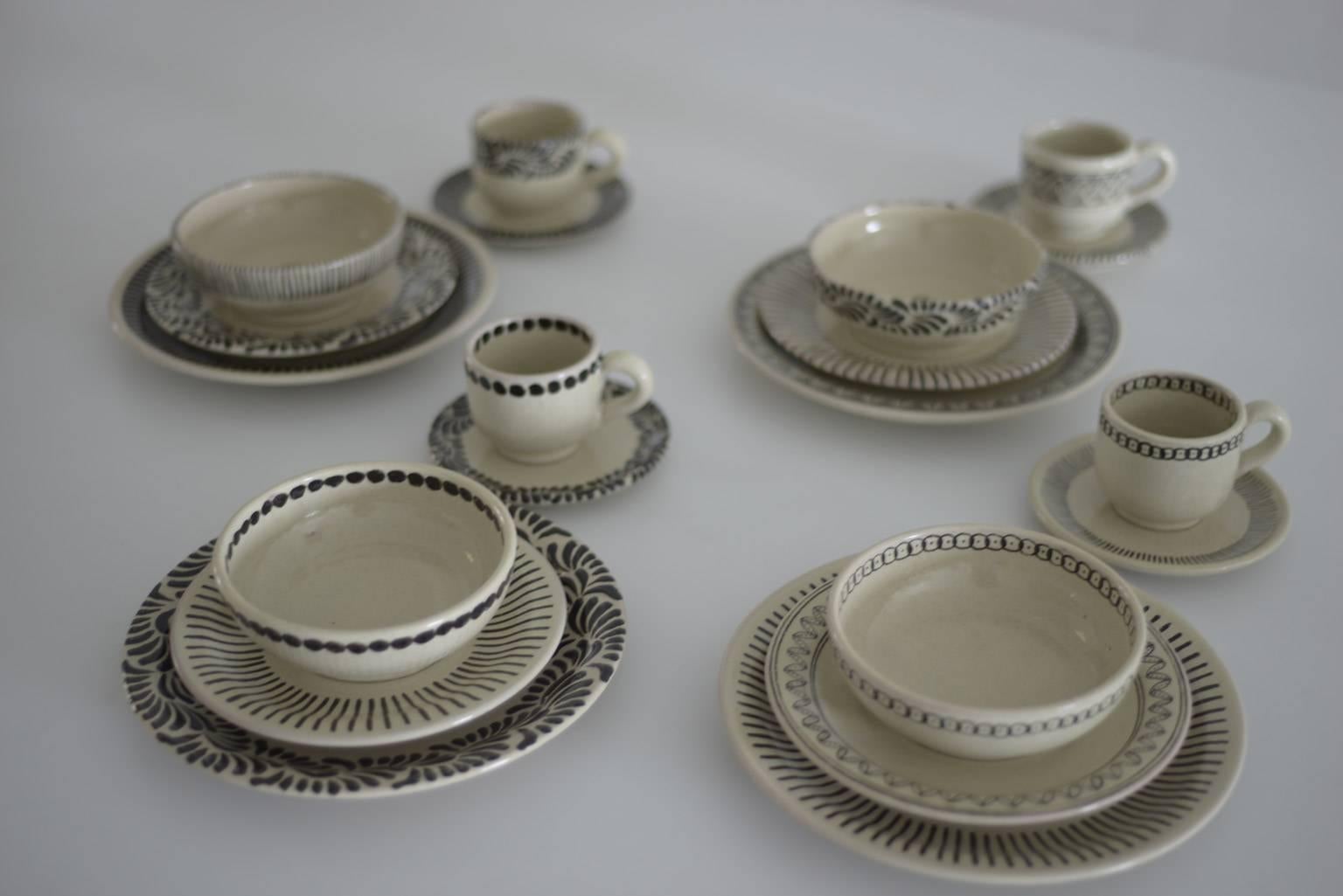 dinnerware service for 12