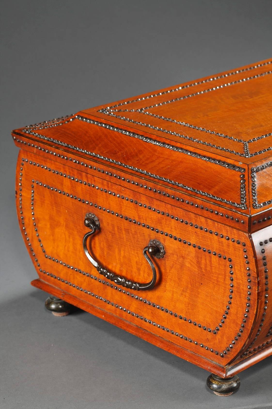 Iron Large Charles X Wood Burr Veneer Shawl Box, 19th Century