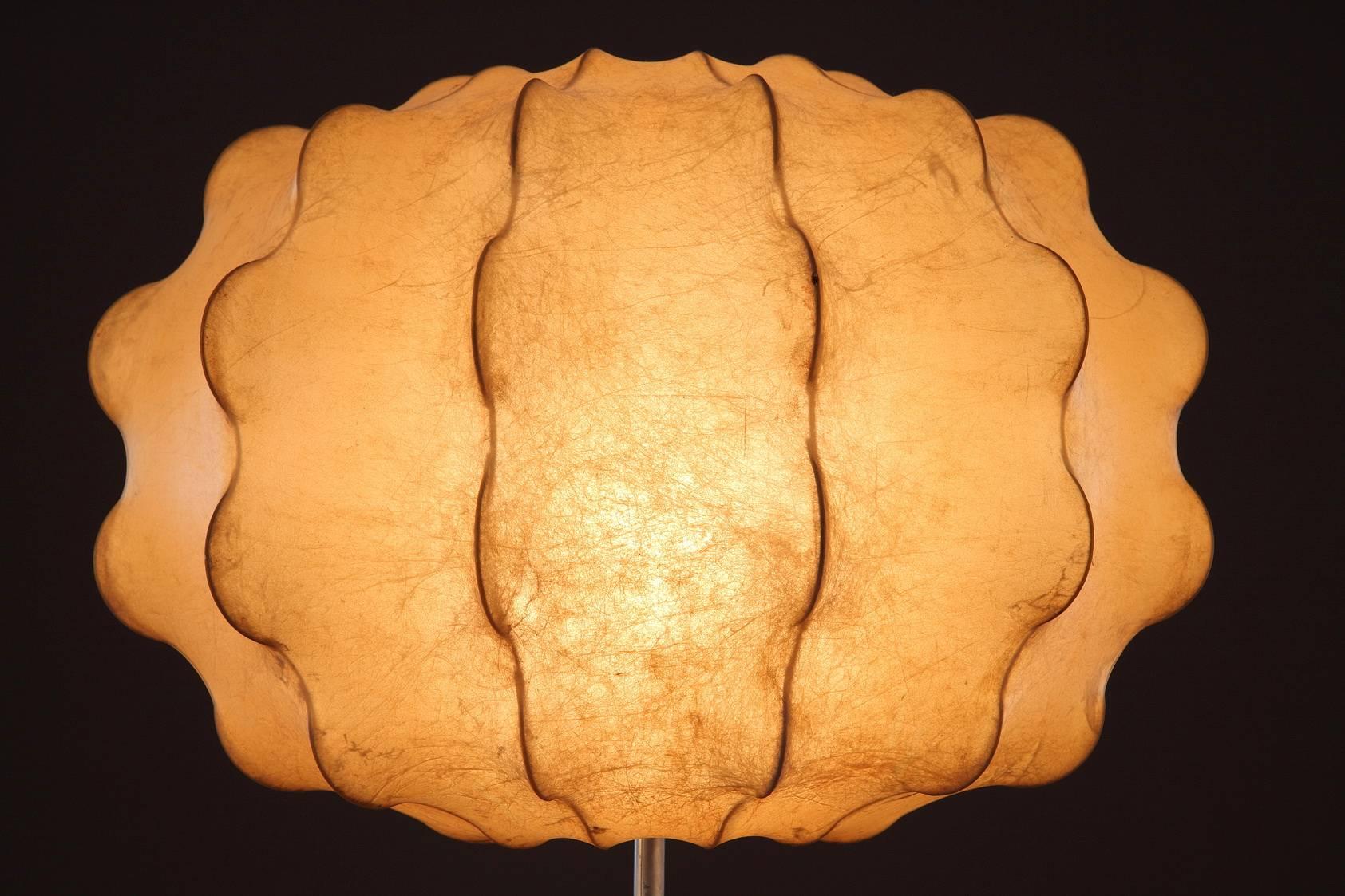 Cocoon Floor Lamp Nuvola by Tobia Scarpa, Italy In Fair Condition In Paris, FR