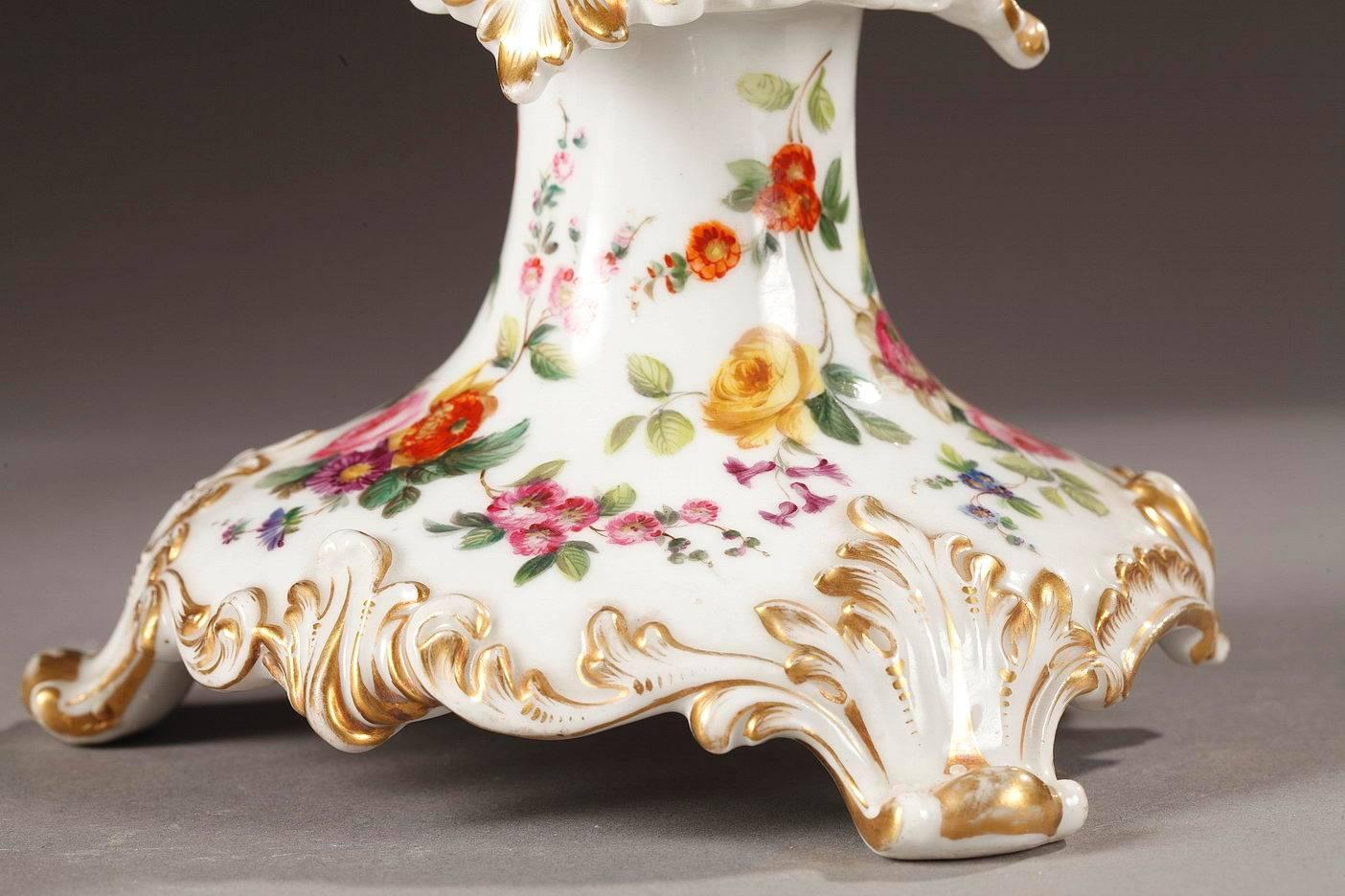 Mid-19th Century Pair of Porcelain Candlesticks by Jacob Petit In Good Condition In Paris, FR