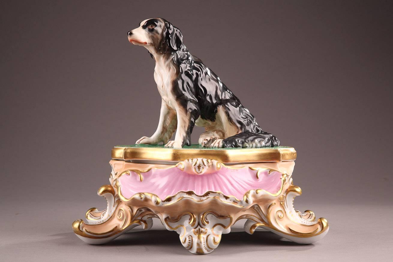 French Paris Porcelain Inkstand Decorated with Sitting Dog