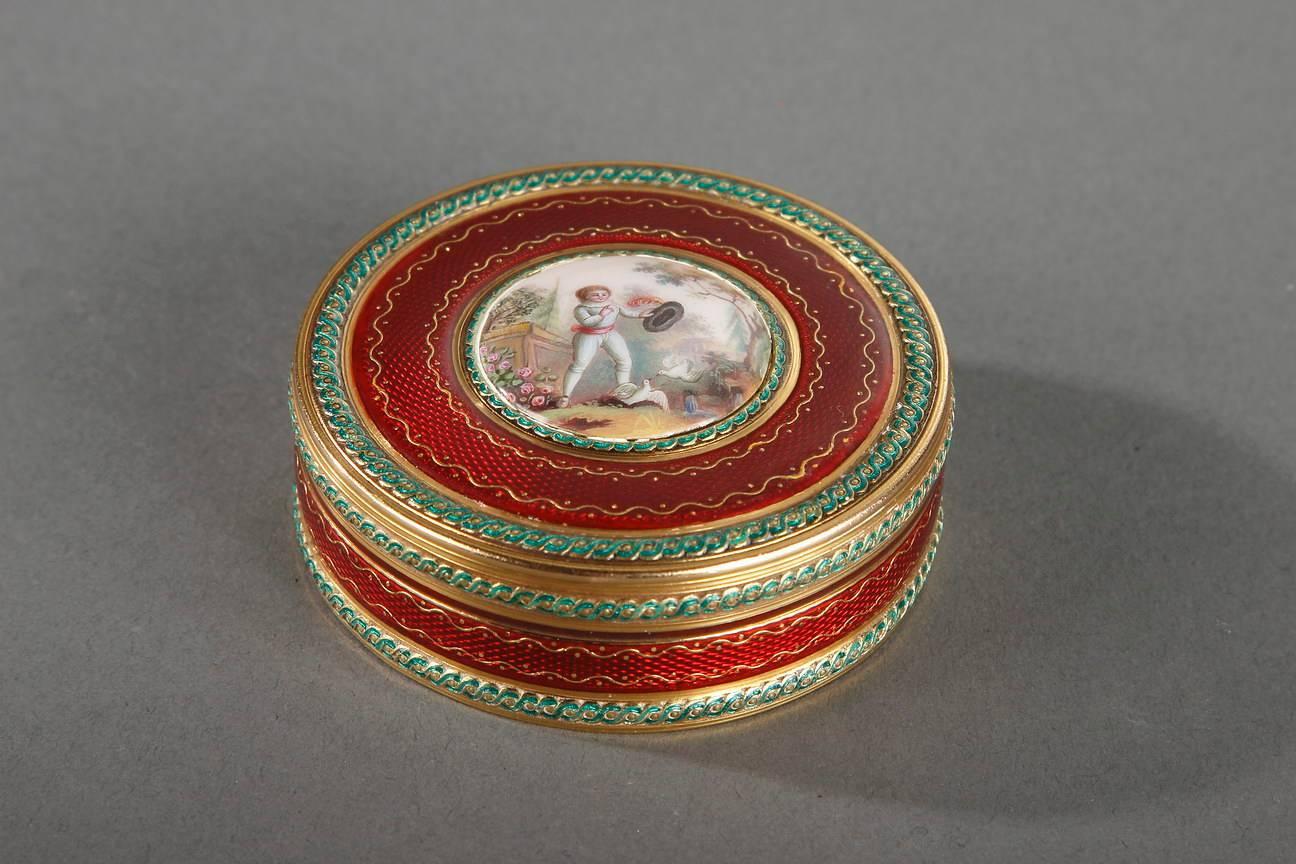 French Round Bonbonniere in Gold and Enamel, Louis XVI Period, 1779