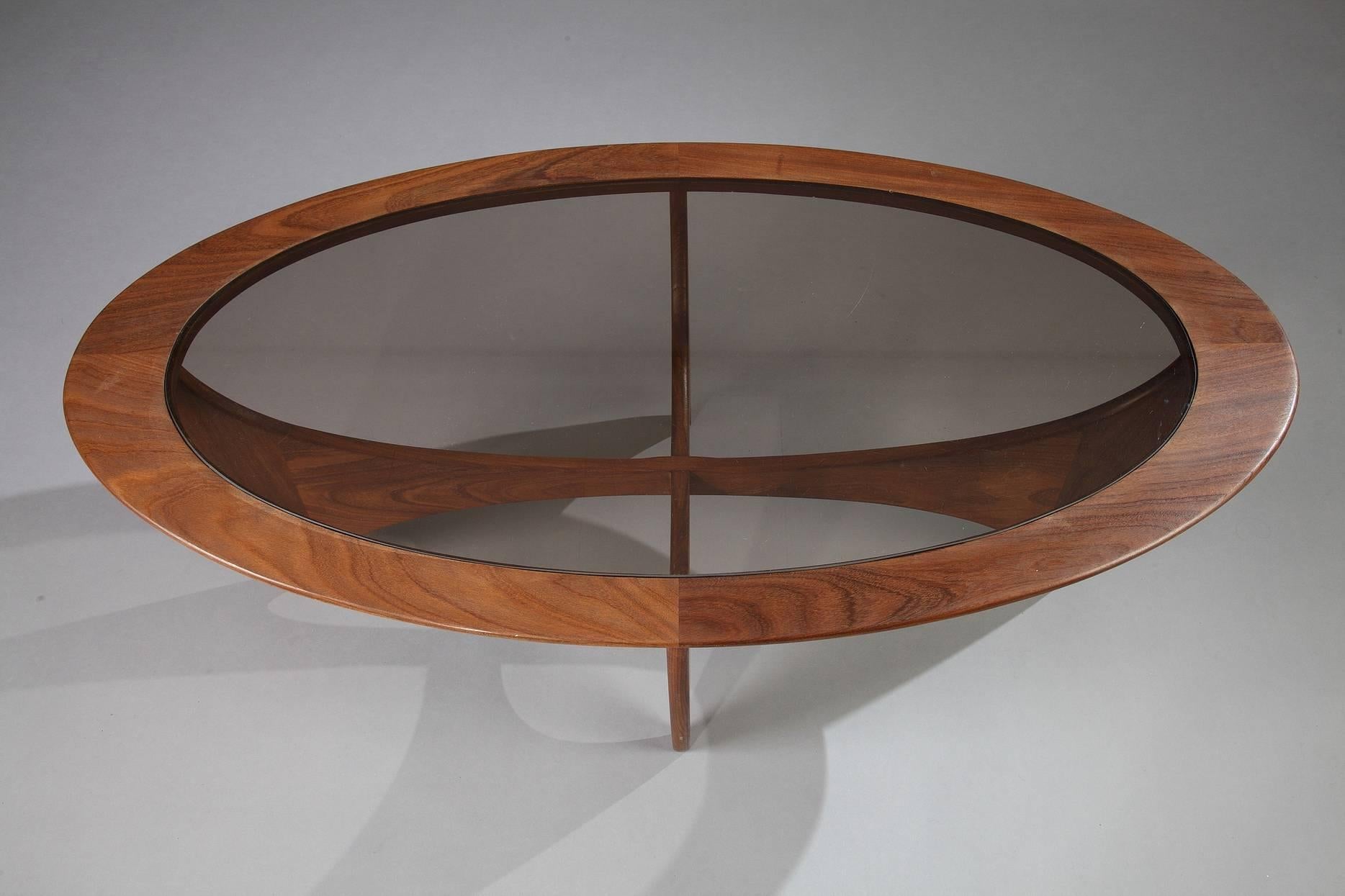 1960s Astro Coffee Table in Teak and Glass by Victor Wilkins In Good Condition In Paris, FR