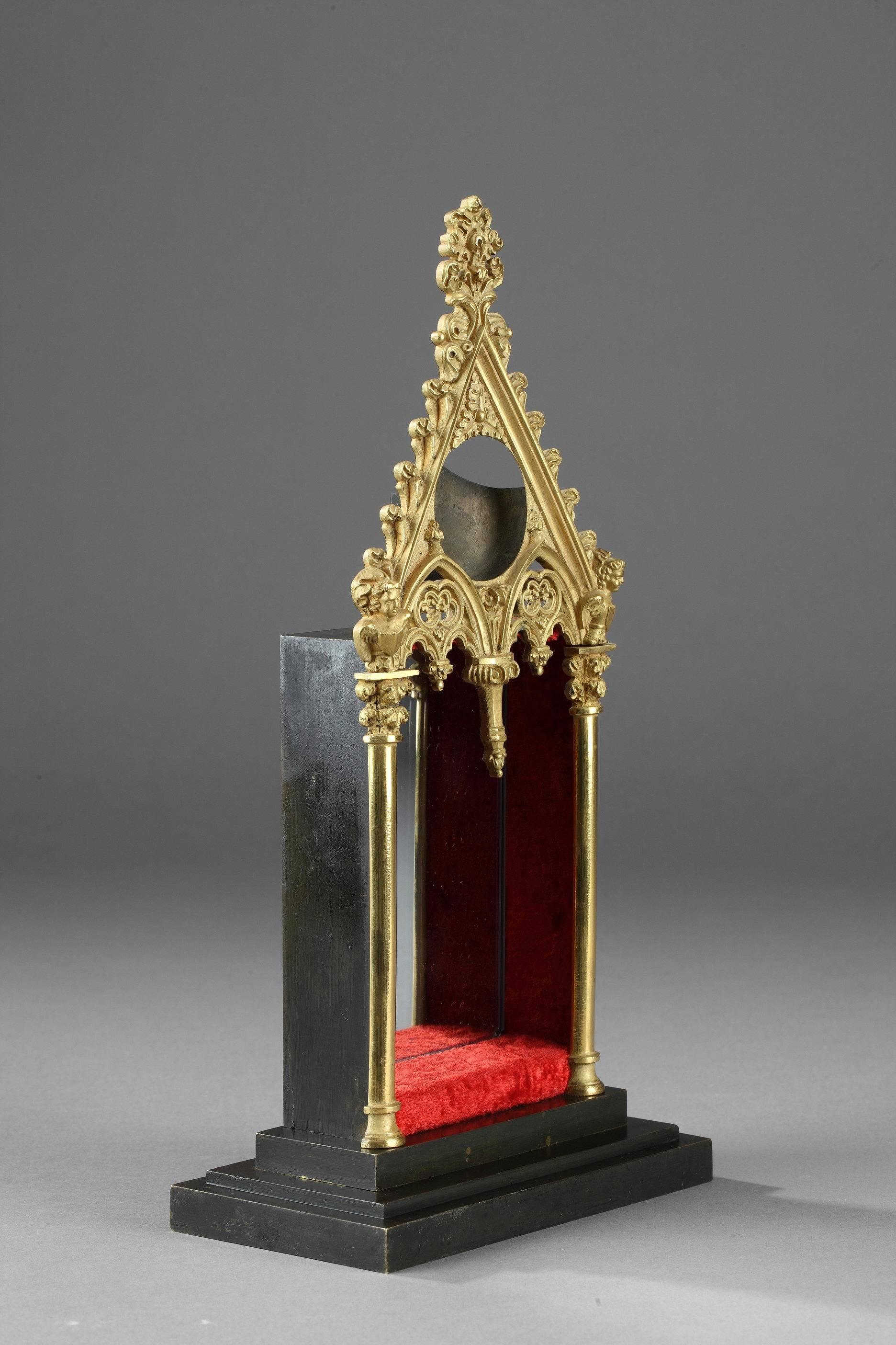 Early 19th Century Restoration Neo-Gothic Pocket Watch Stand In Good Condition In Paris, FR