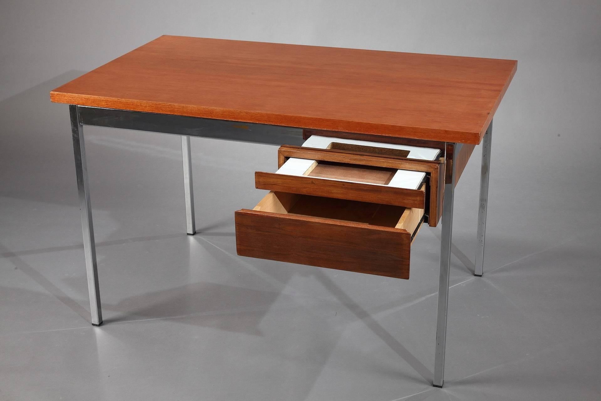 1960s Florence Knoll Modernist Desk In Good Condition In Paris, FR