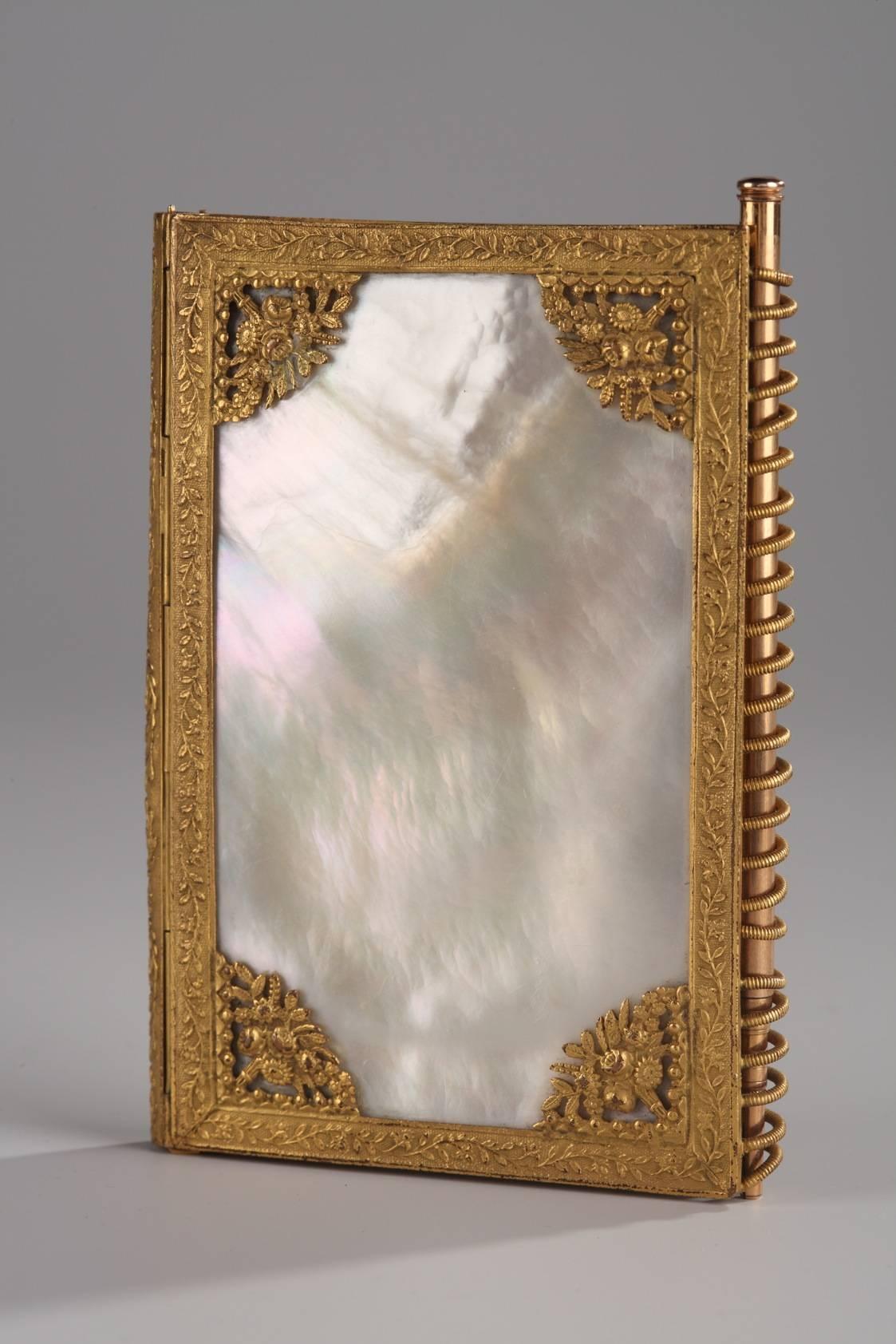 French Charles X Dance Card in Mother-of-Pearl and Bronze, Palais-Royal Work