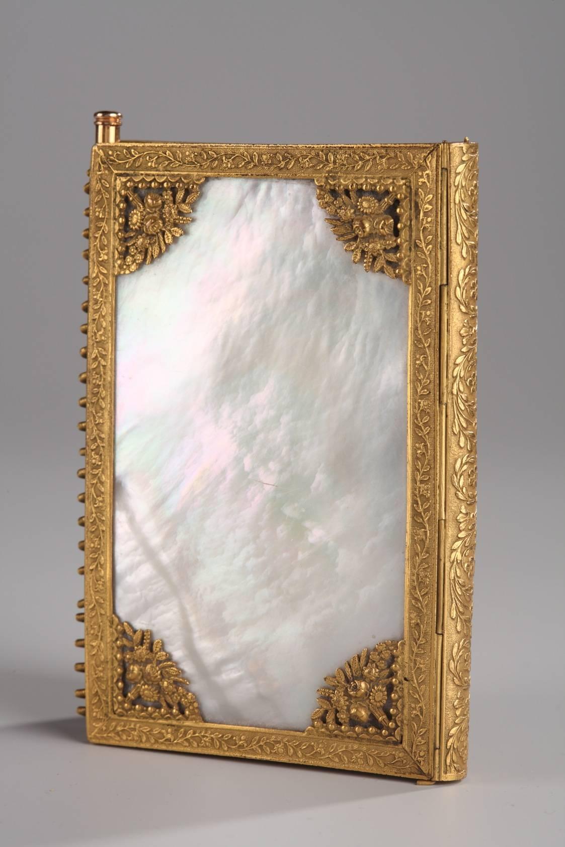 Gilt Charles X Dance Card in Mother-of-Pearl and Bronze, Palais-Royal Work