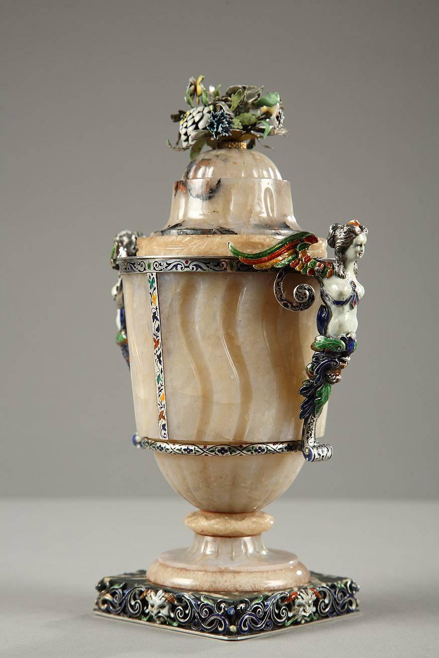 19th Century French Agate and Enamel Vase In Good Condition In Paris, FR