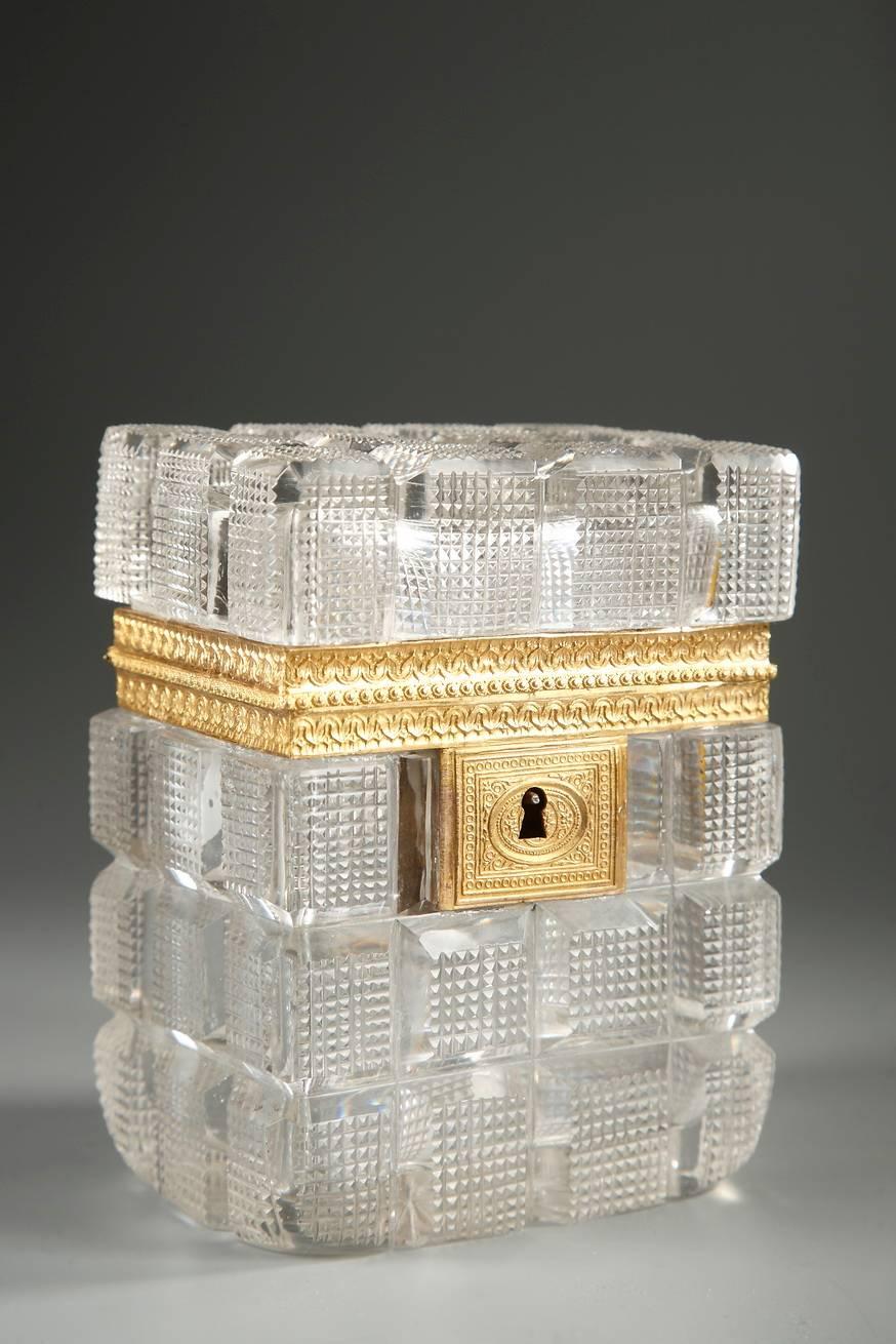 Early 19th Century Charles X Jewelry Box in Cut Crystal and Gilt Bronze 4