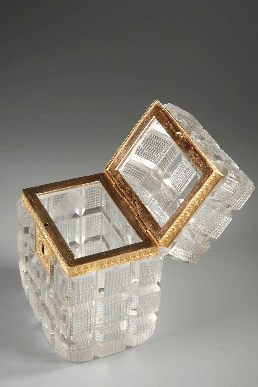 Early 19th Century Charles X Jewelry Box in Cut Crystal and Gilt Bronze 5