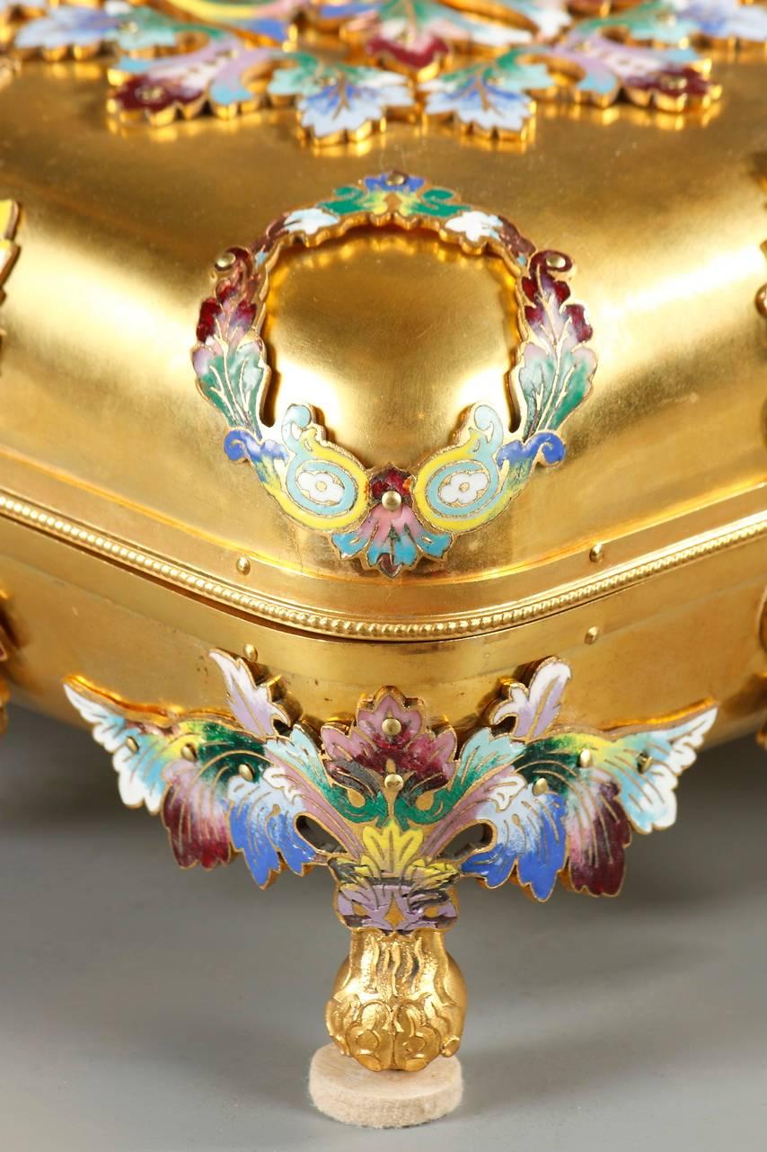 19th Century Jewelry Box in Gilt Bronze and Polychrome Enamel In Good Condition In Paris, FR