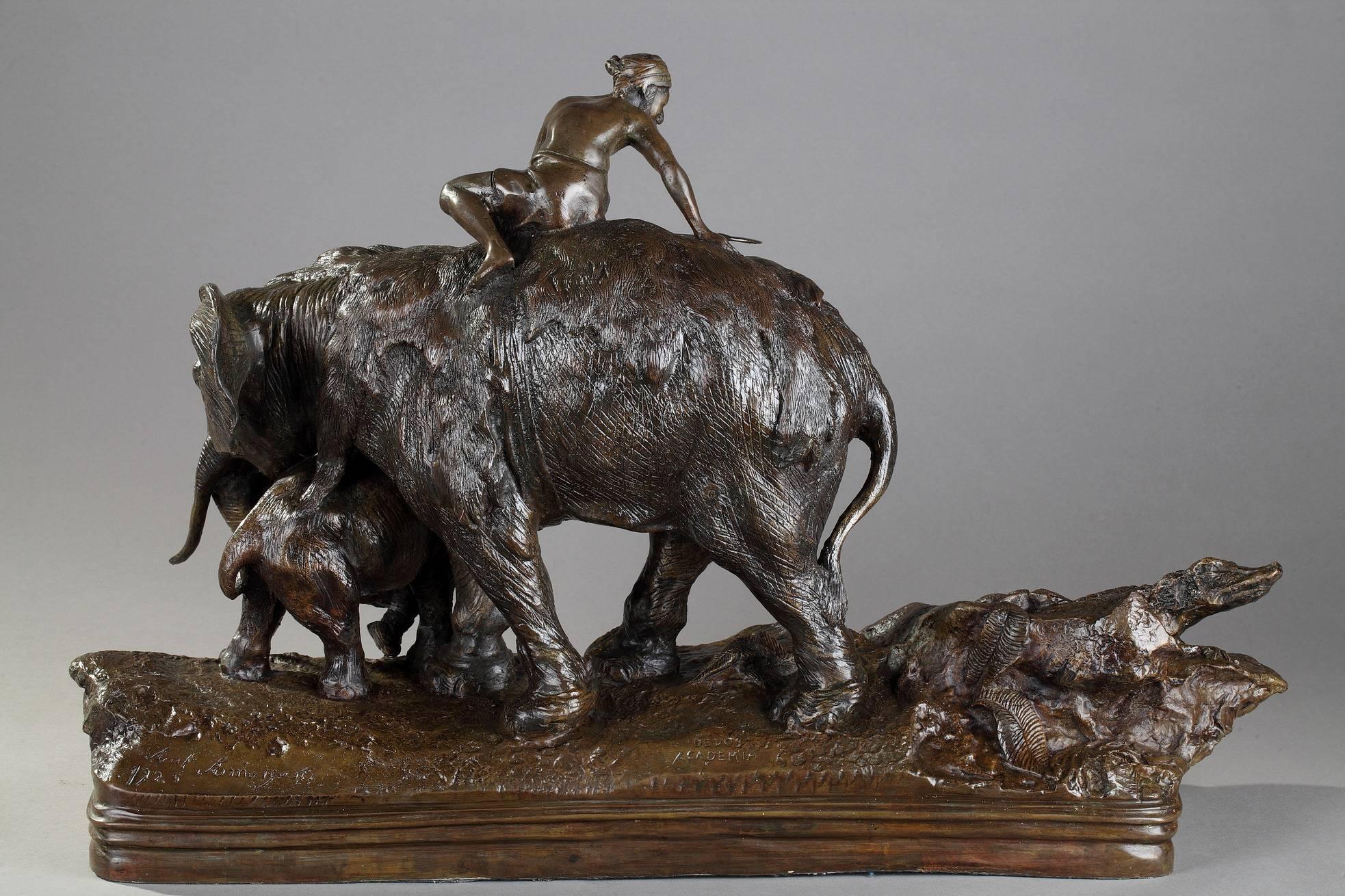 Bronze Sculpture Lion Hunting by Antonio Amorgasti ‘Italien, 1880-1942’ 2
