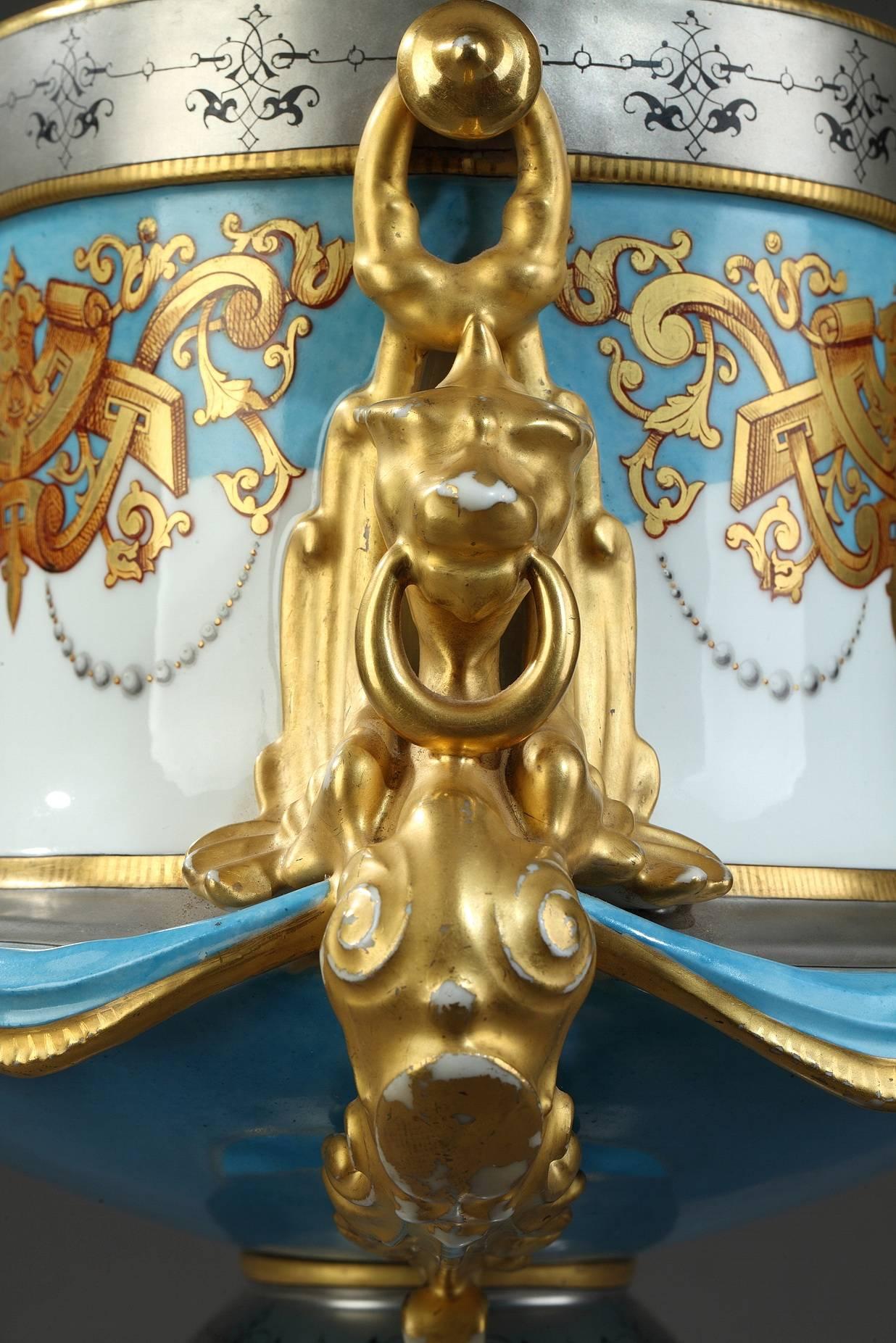 Large 19th Century Napoleon III Porcelain Jardinière 4