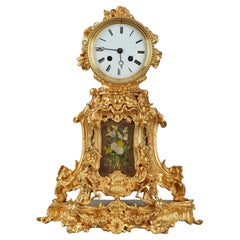 Reloj de chimenea Rocaille Ormolu de finales del siglo XIX con decoración floral