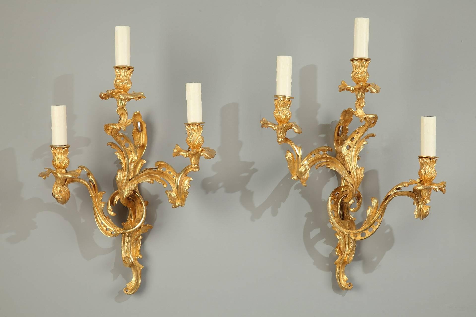 Pair of Bronze Sconces, Louis XV Style, 19th Century 3
