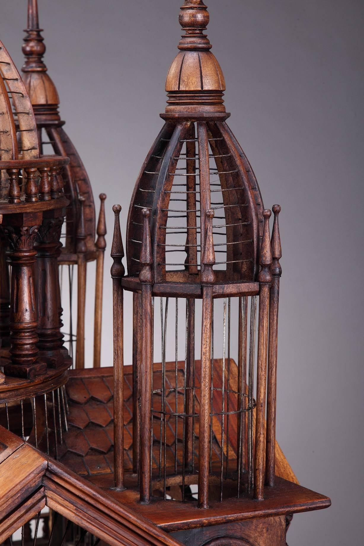 Early 20th Century Architectural Mahogany Cathedral Birdcage In Good Condition In Paris, FR