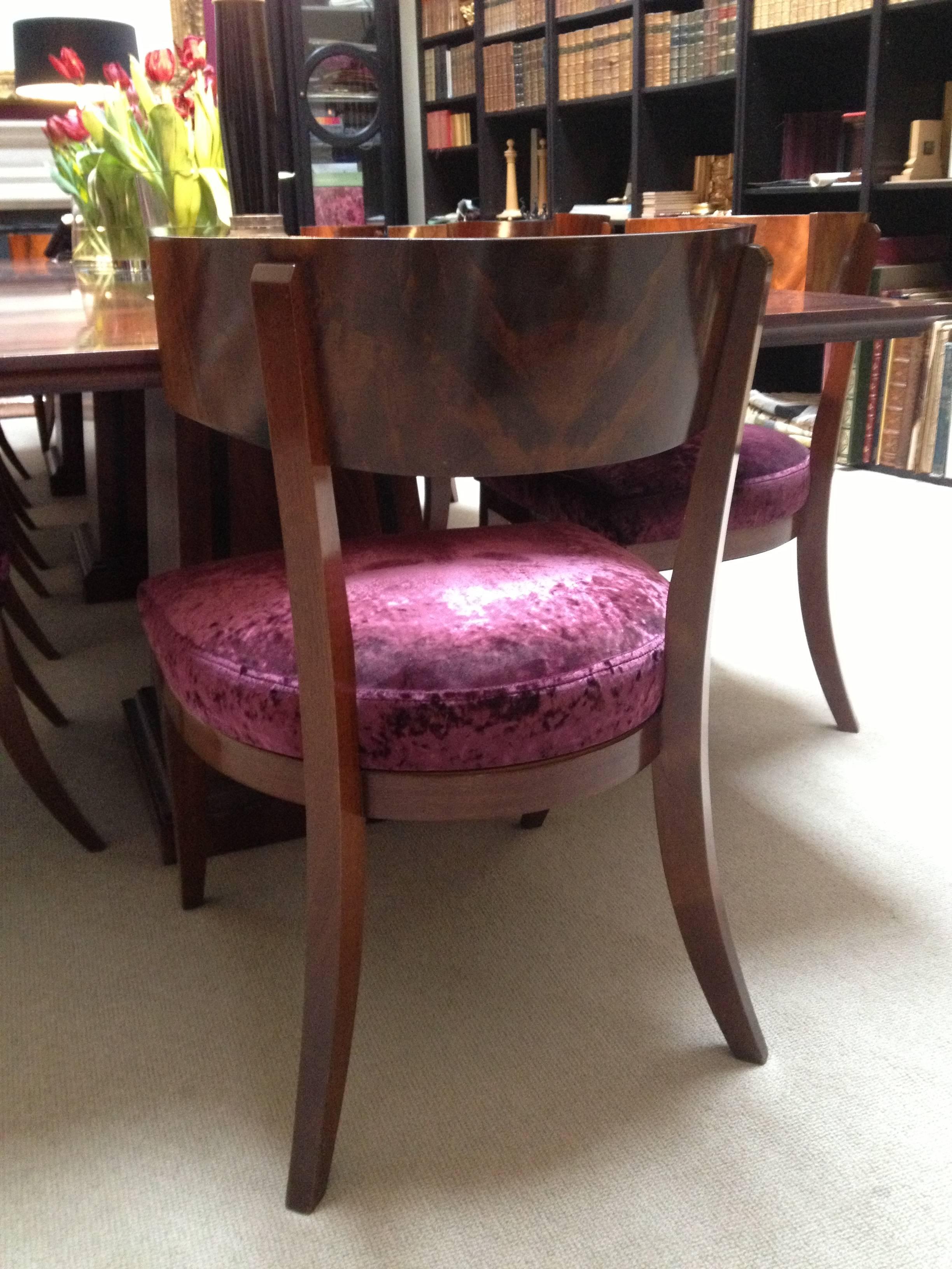 The Lord Leighton Klismos Dining Chair In Excellent Condition For Sale In London, GB