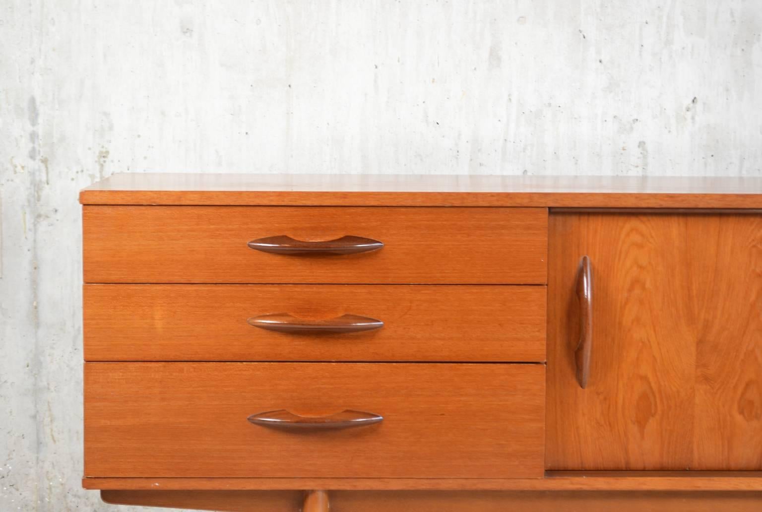 Mid-Century Modern Original 1970s English Avalon of Yatton Mid-Century Teak Sideboard