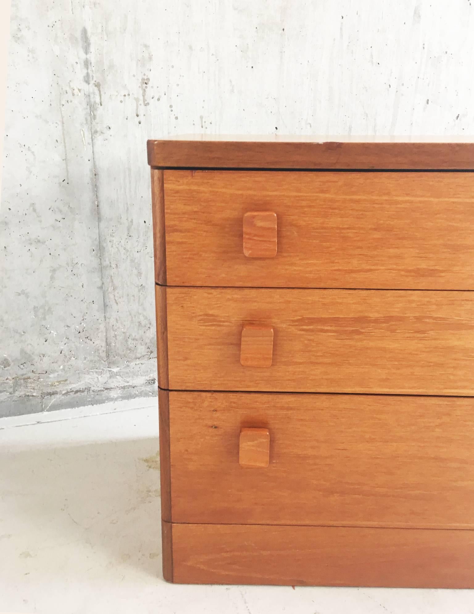 British 1960s Mid-Century Stag Cantata Chest of Drawers by John & Silvia Reid For Sale