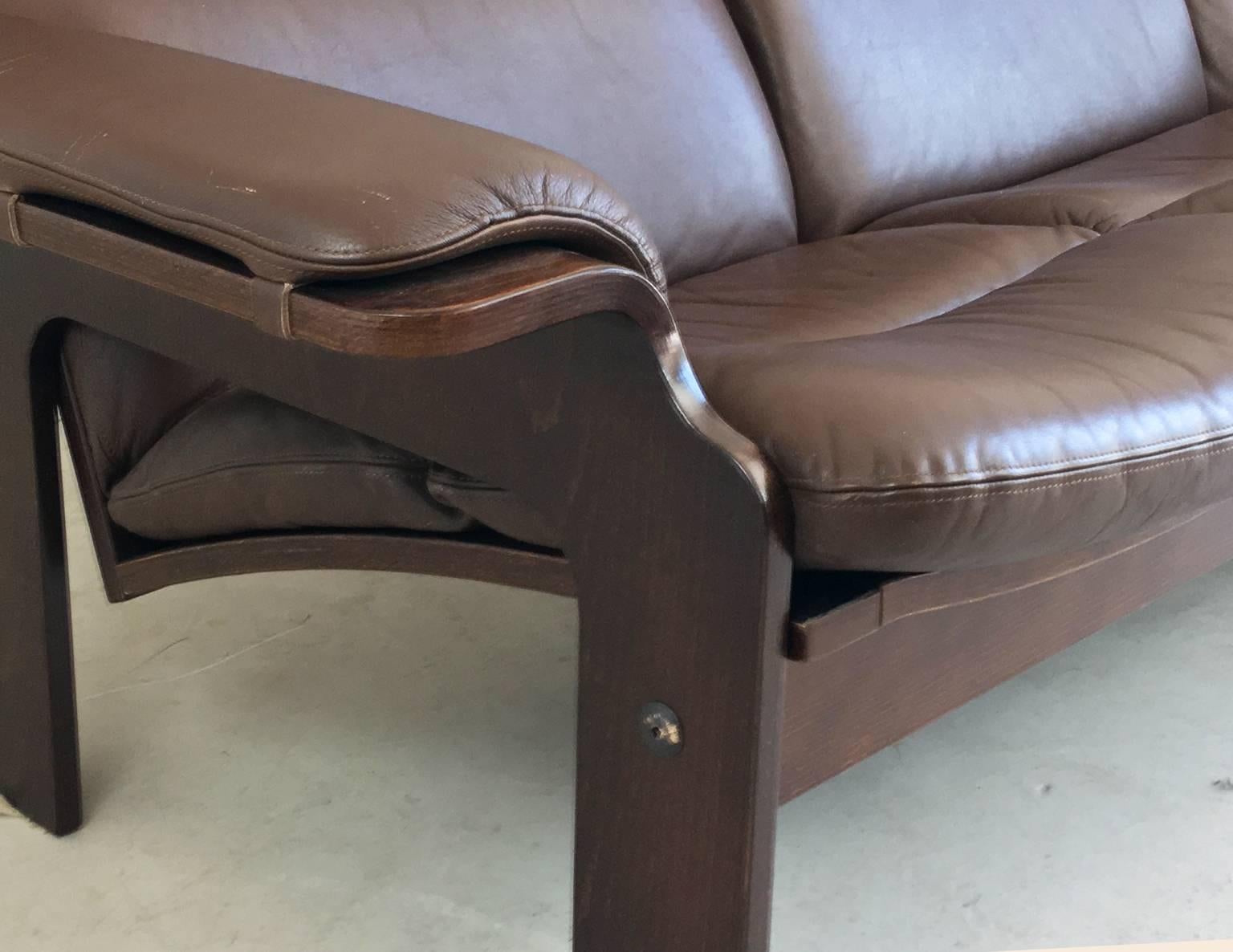 Laminated 1970s Jeki Mobler Danish Mid-Century Brown Leather Three-Seat Sofa For Sale