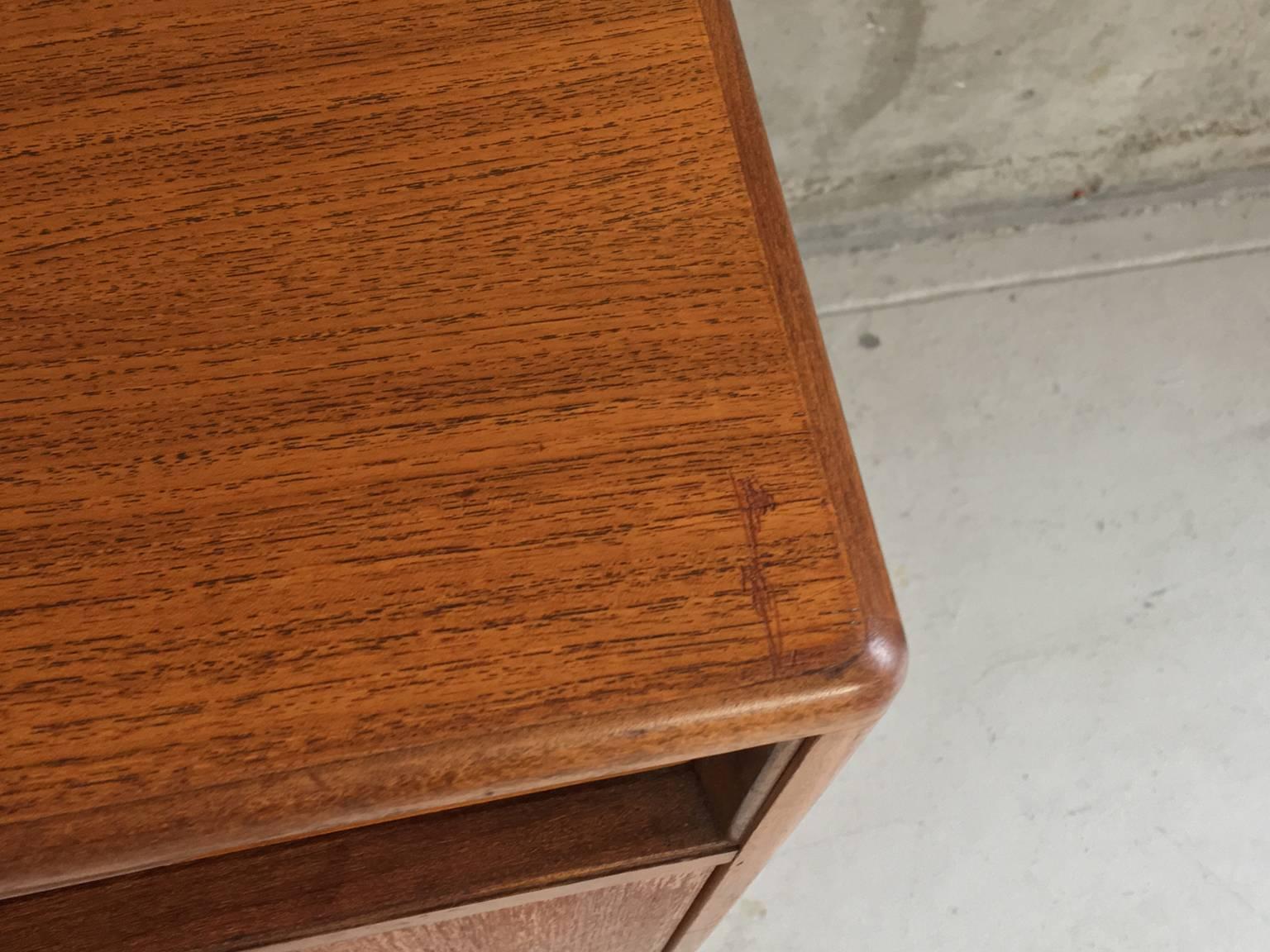 1960s Mid-Century G Plan / Fresco Range Compact Sideboard For Sale 3