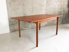 Vintage Mid-Century Modern, 1960s A.H. McIntosh of Kirkaldy Extending Dining Tab